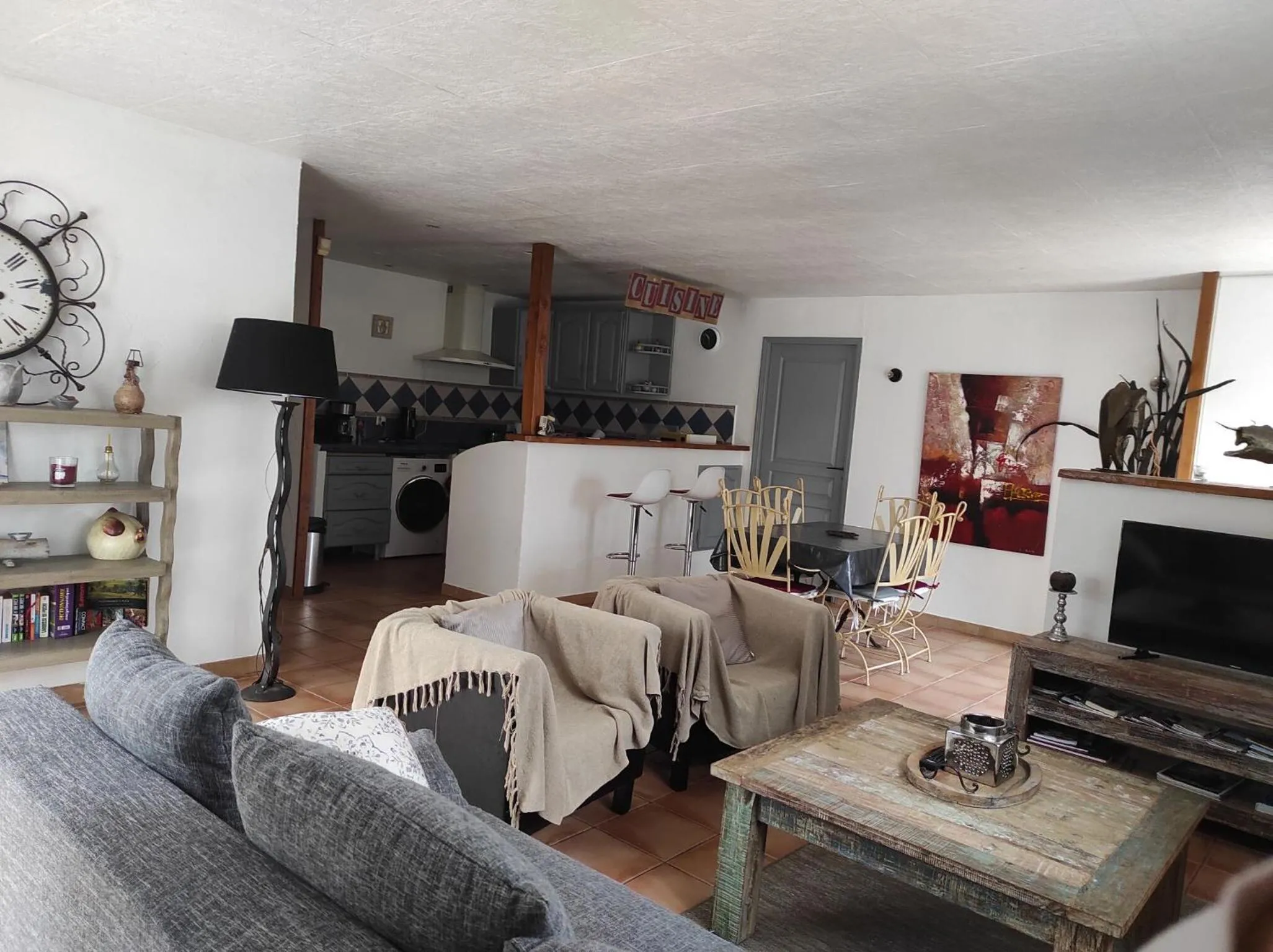 Maison charmante à Maillane avec piscine privée