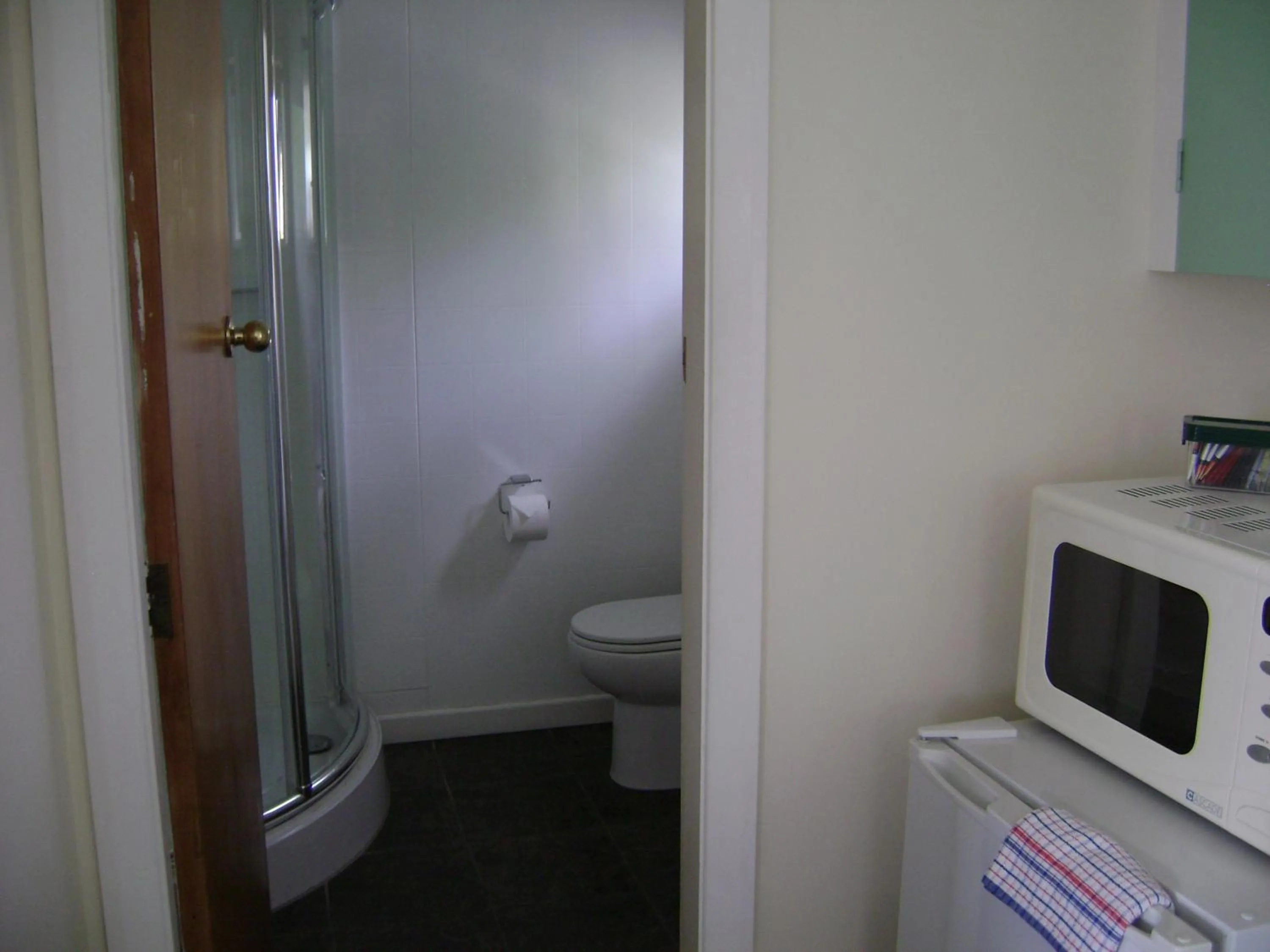 Bathroom in Mataki Motel