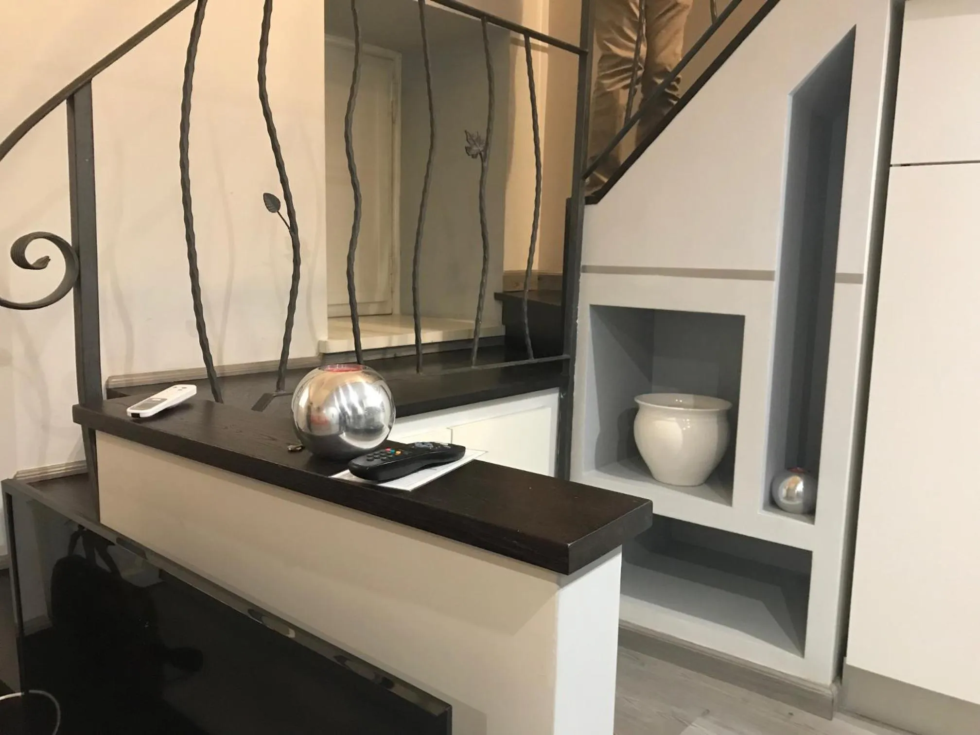 Decorative detail in Luxury on the River