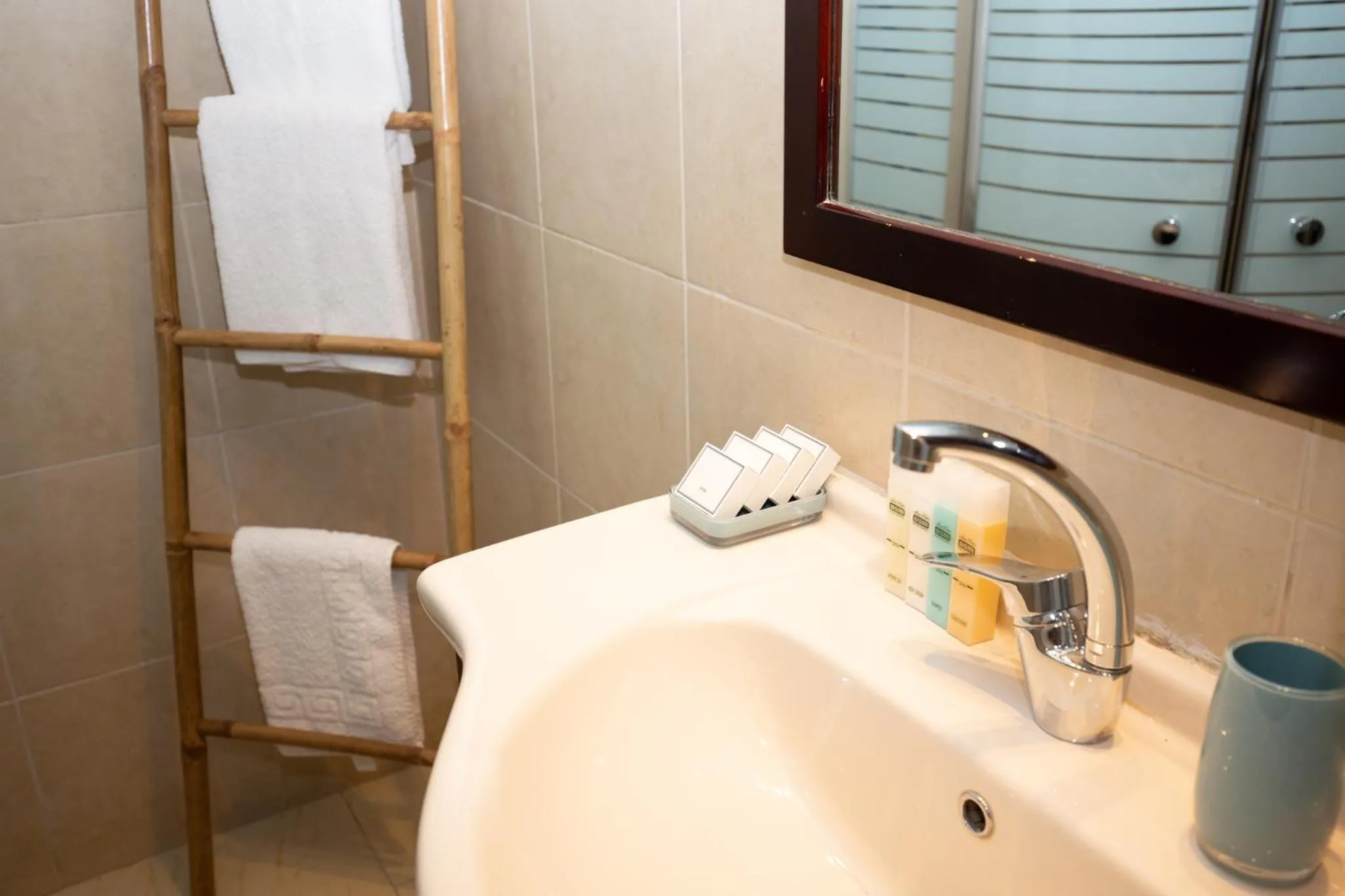 Bathroom in Dira BaLev