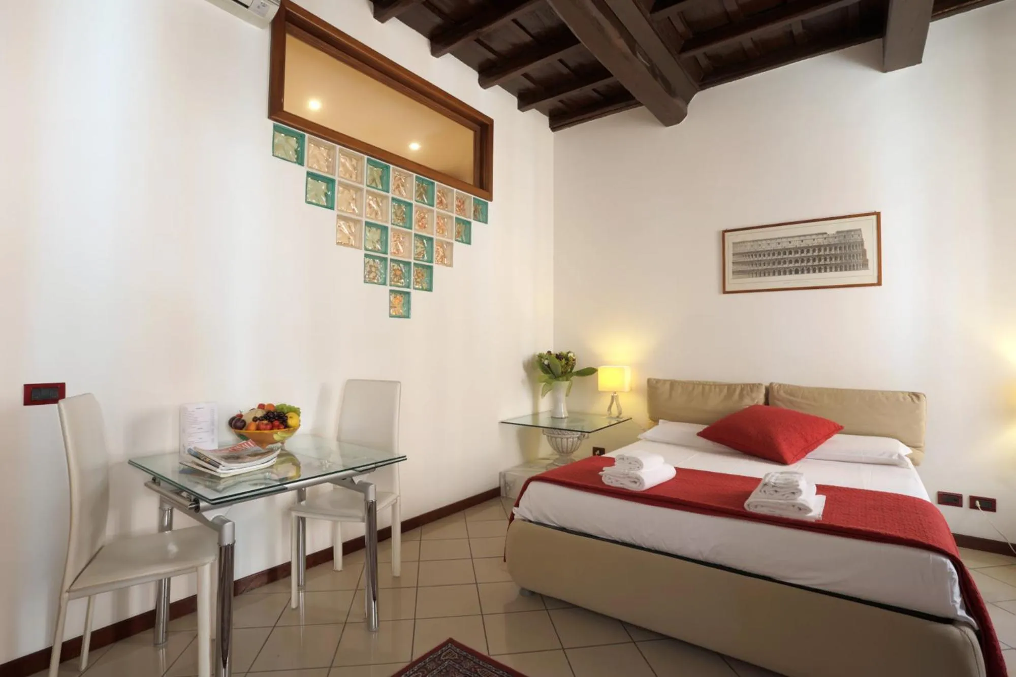 Bedroom, Bed in Borgo Pio 91