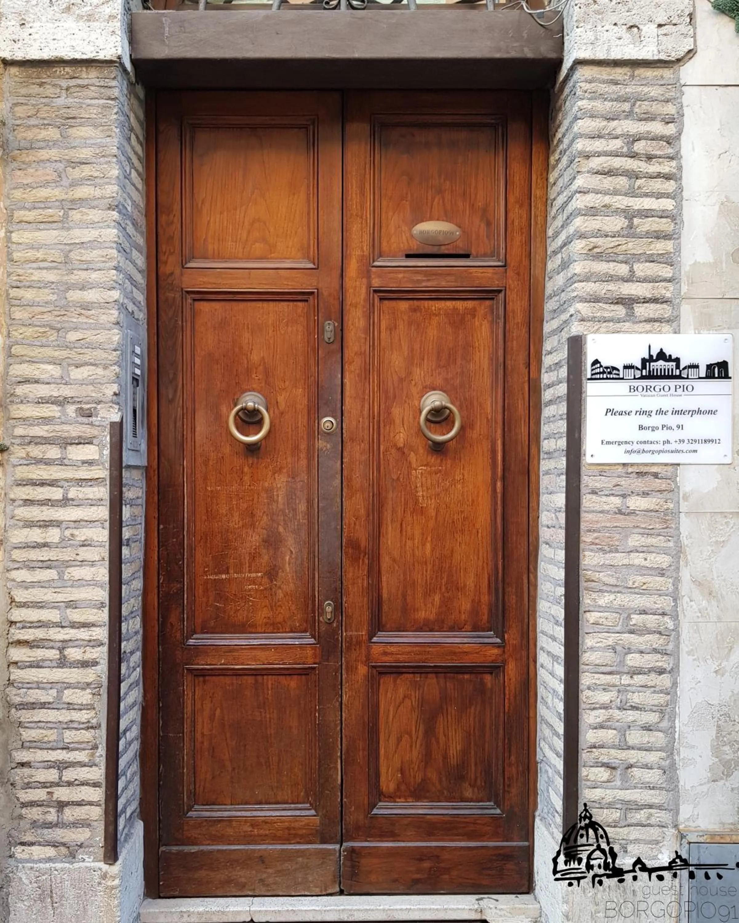 Property logo or sign in Borgo Pio 91