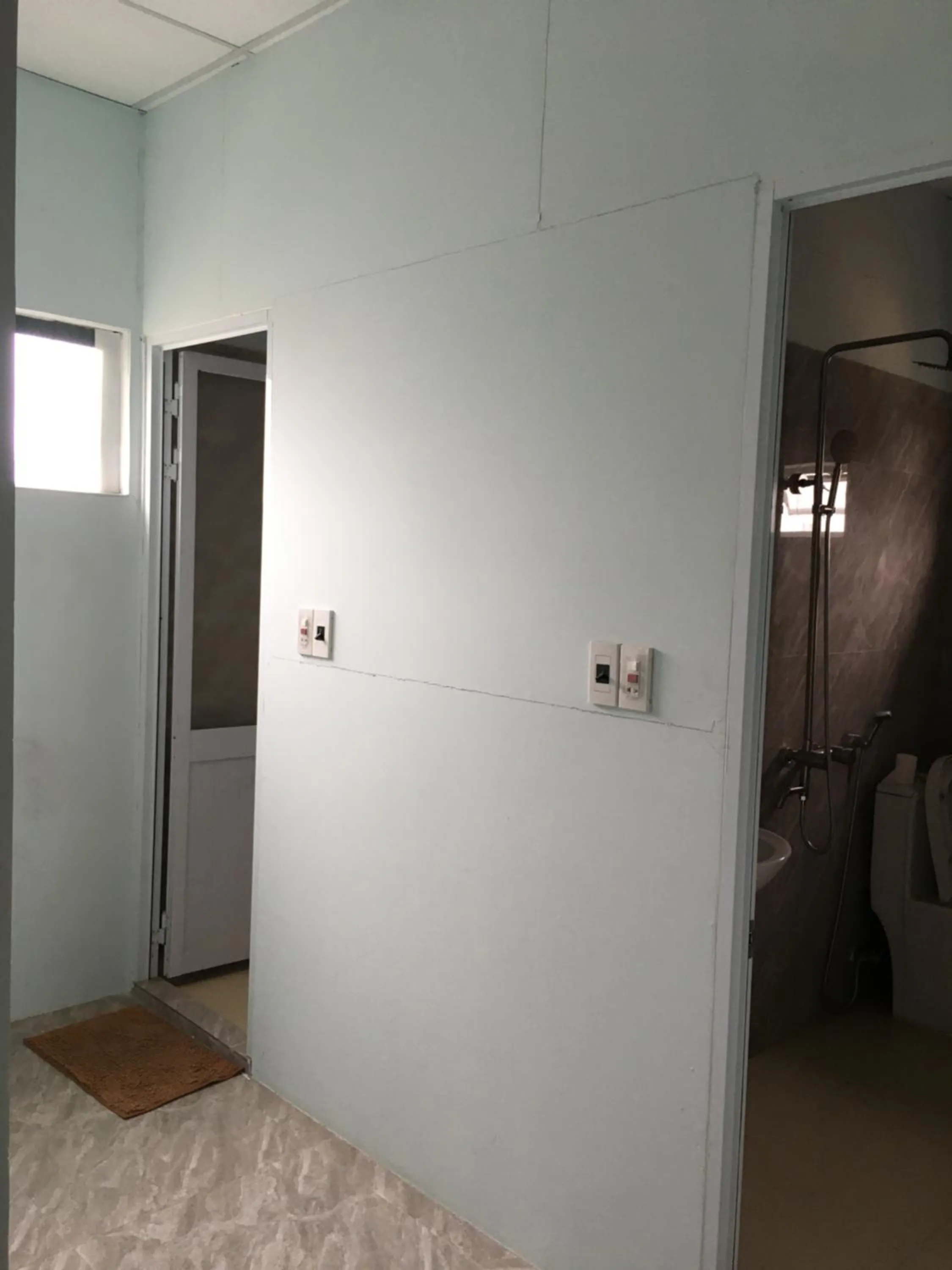 Toilet in Maily Hostel