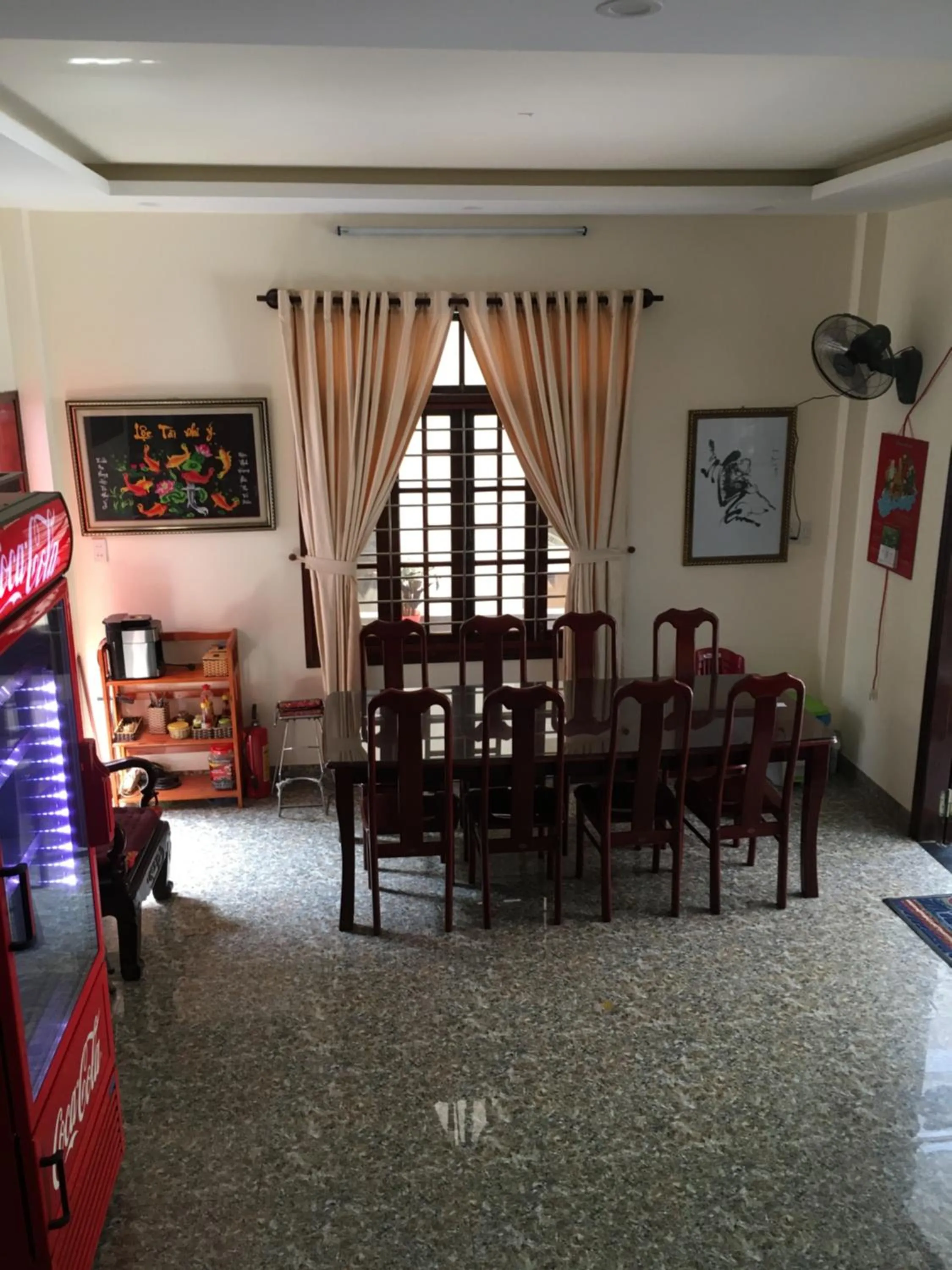 Dining area in Maily Hostel