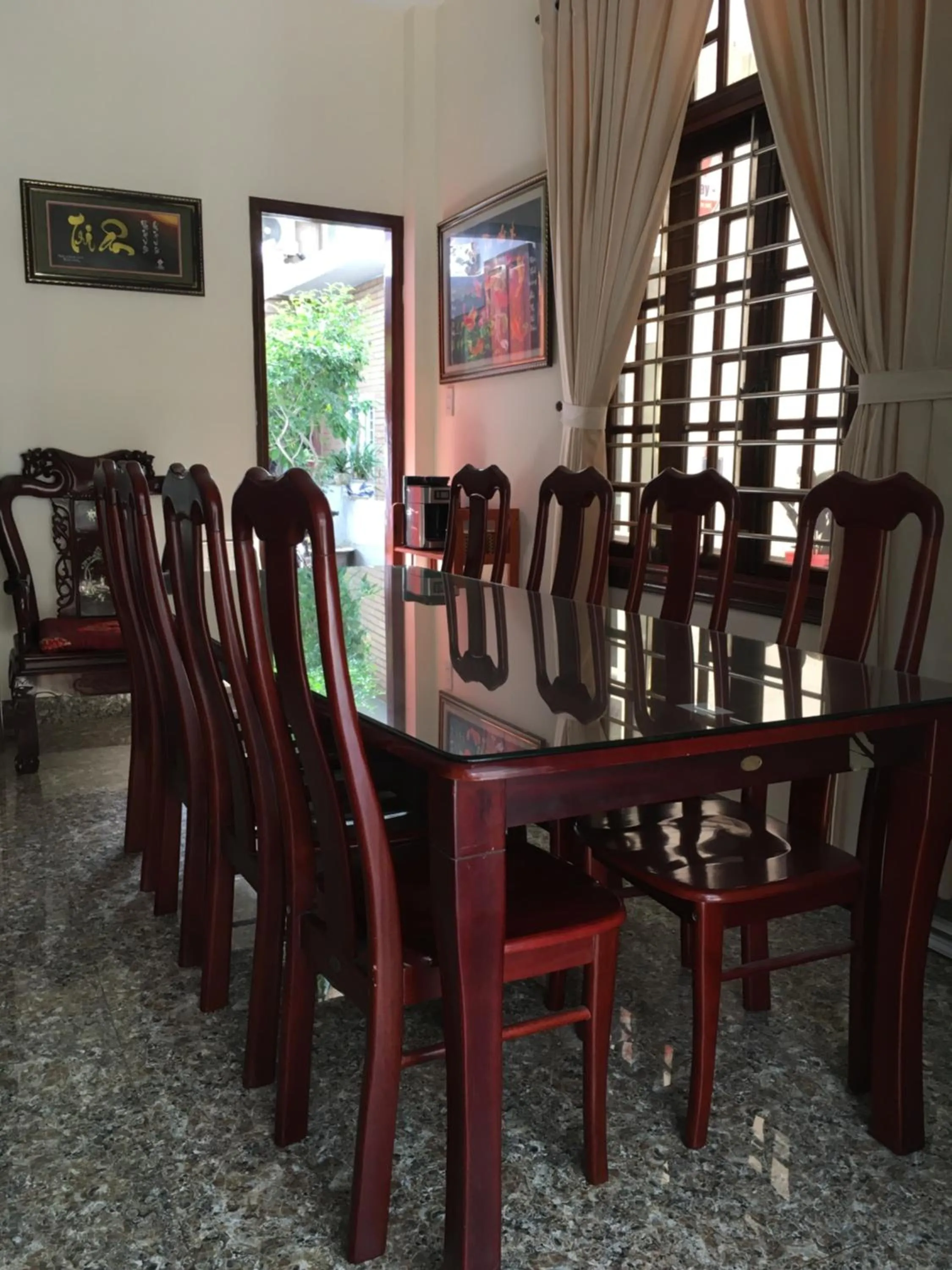 Dining area in Maily Hostel