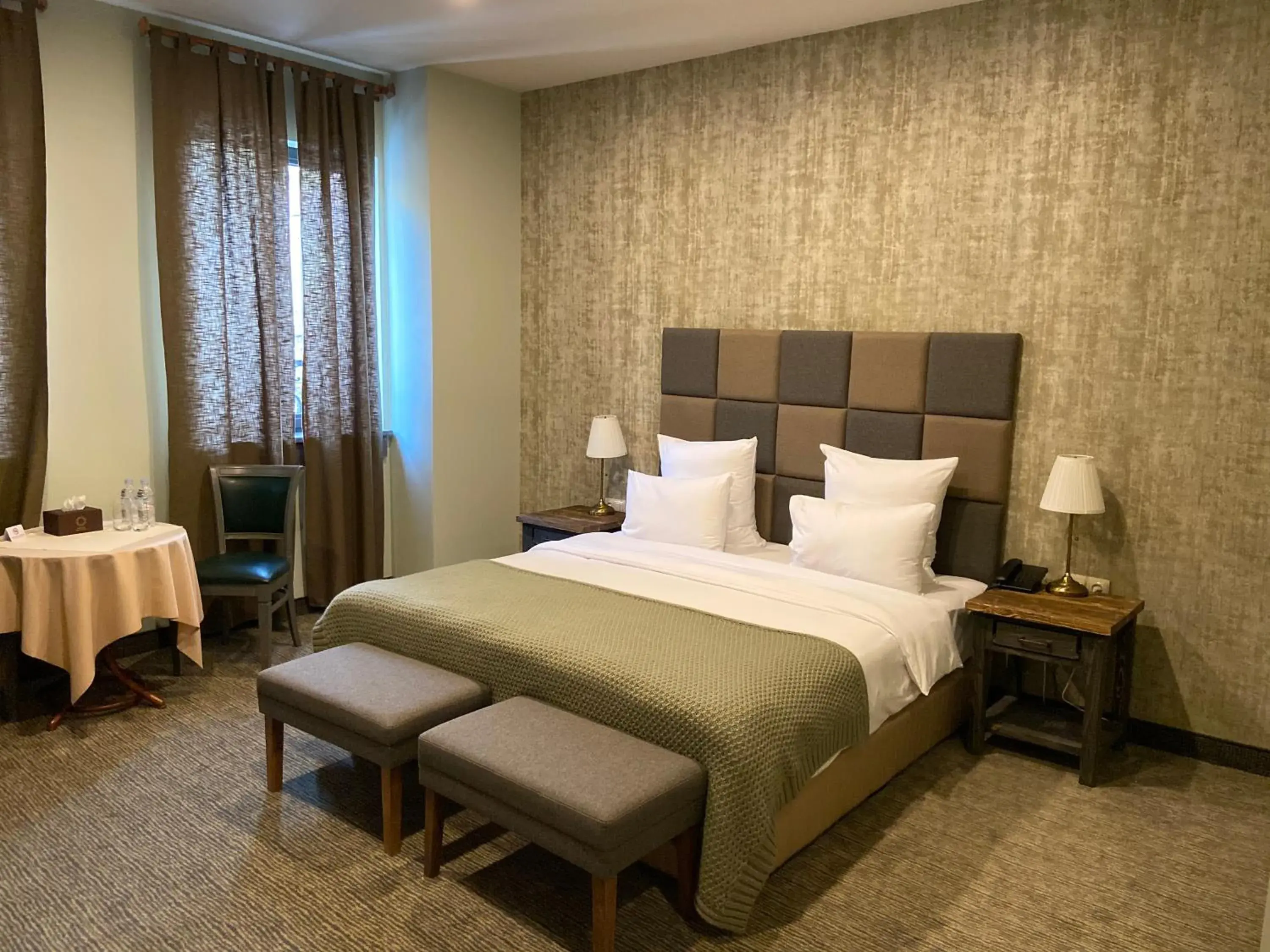 Standard Double or Twin Room in Apricot Hotel Yerevan Standard Double or Twin Room in Apricot Hotel Yerevan