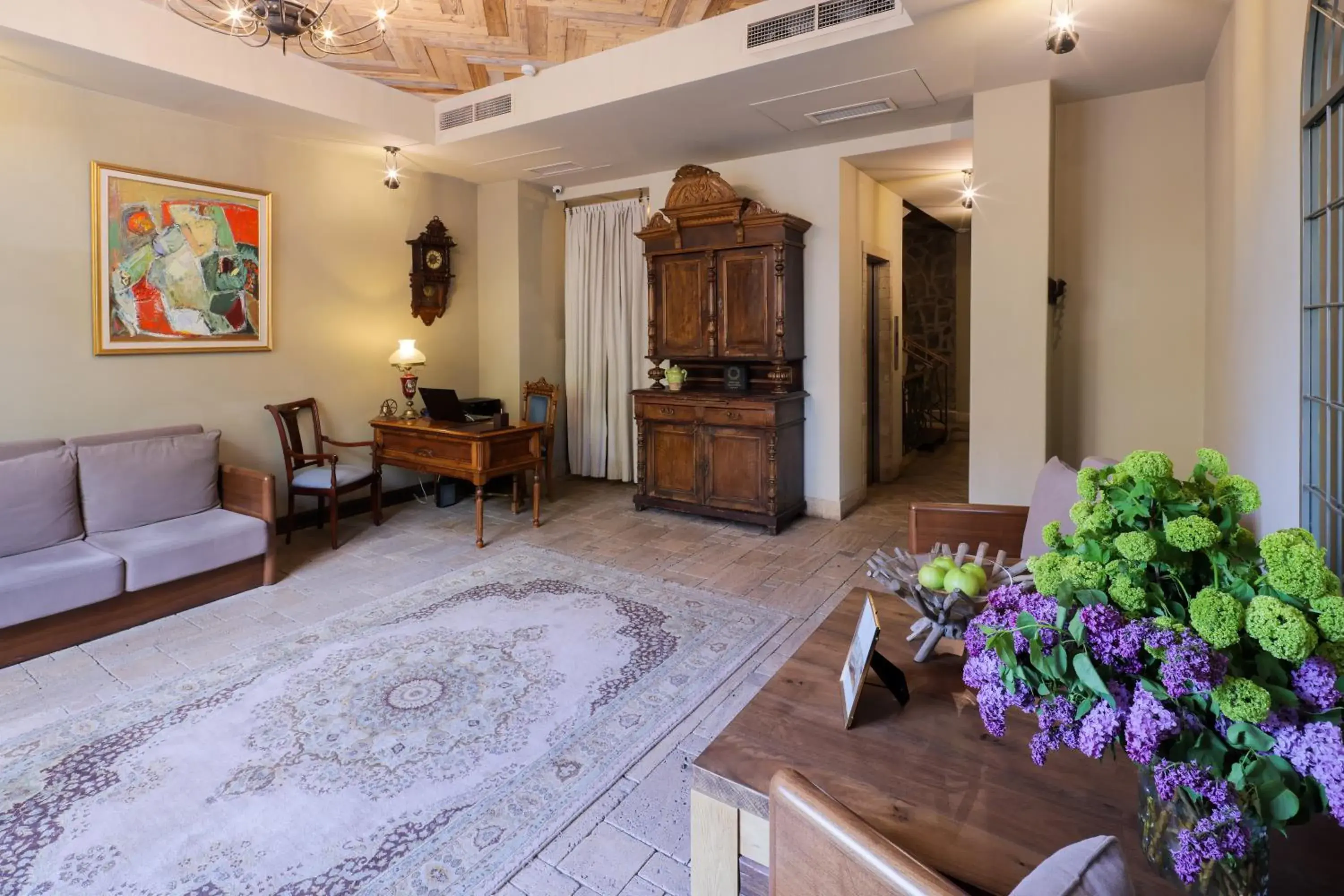 Property building in Apricot Hotel Yerevan Property building in Apricot Hotel Yerevan