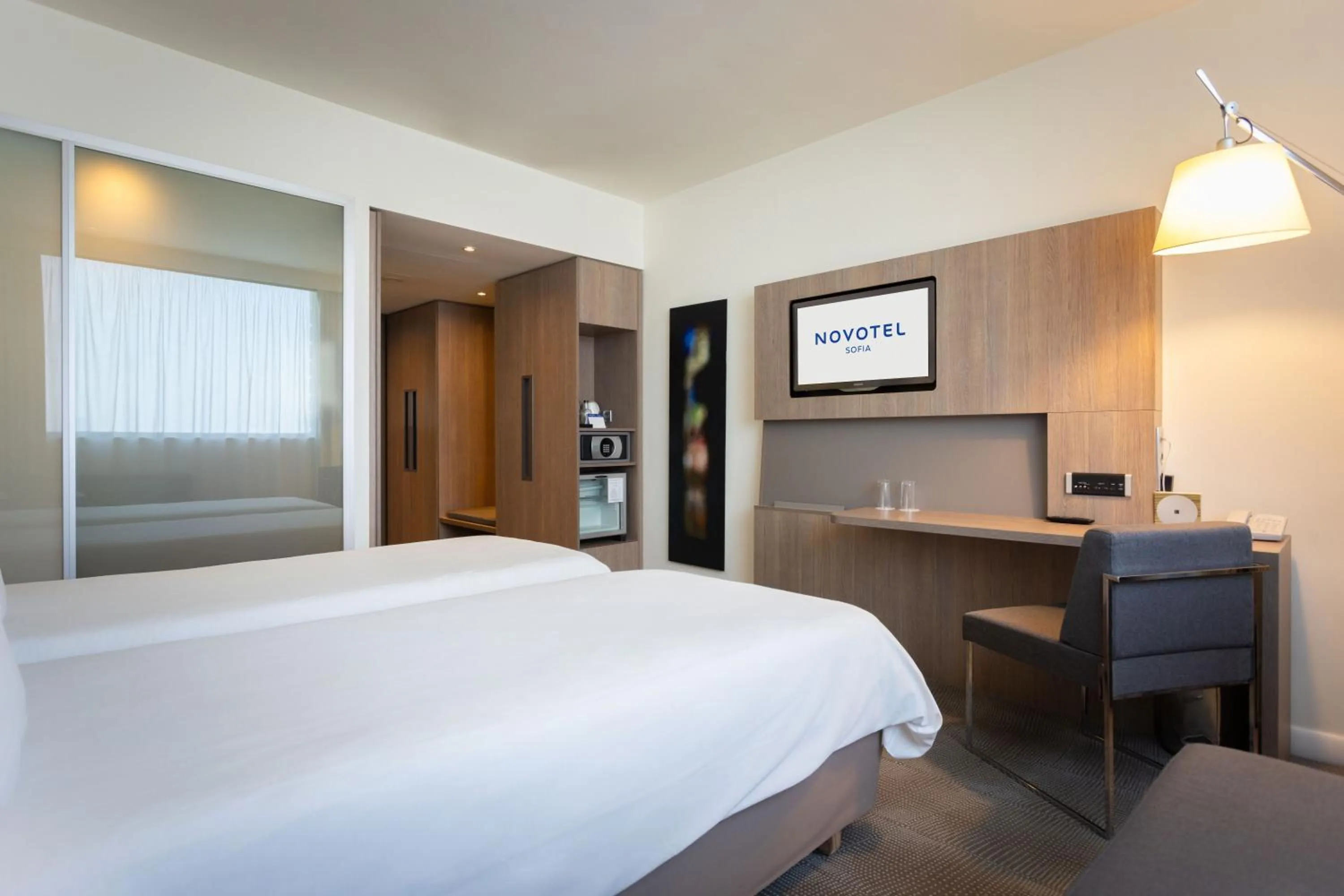 Photo of the whole room, Bed in Novotel Sofia