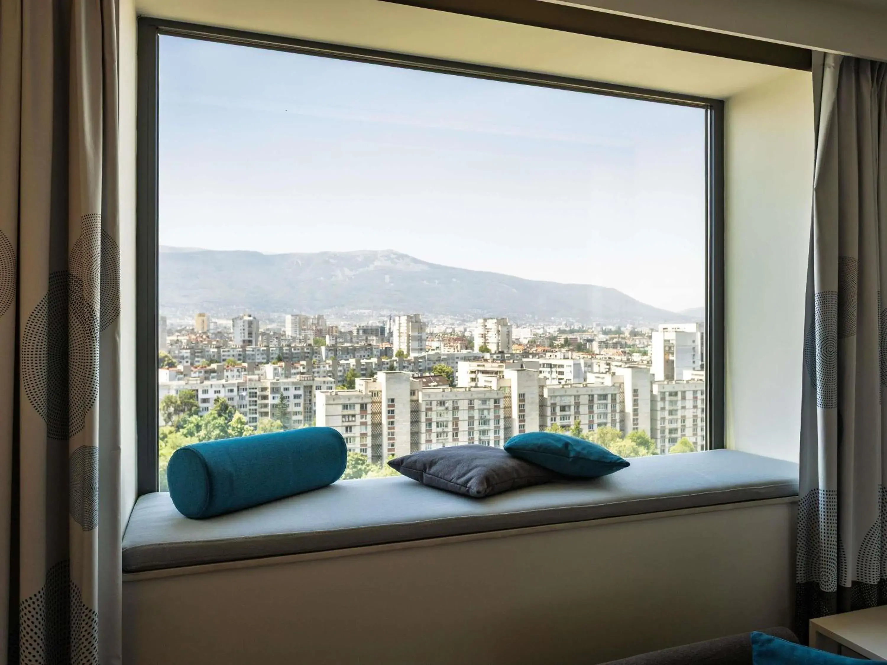 Luxury Double Room with Mountain View in Novotel Sofia Luxury Double Room with Mountain View in Novotel Sofia