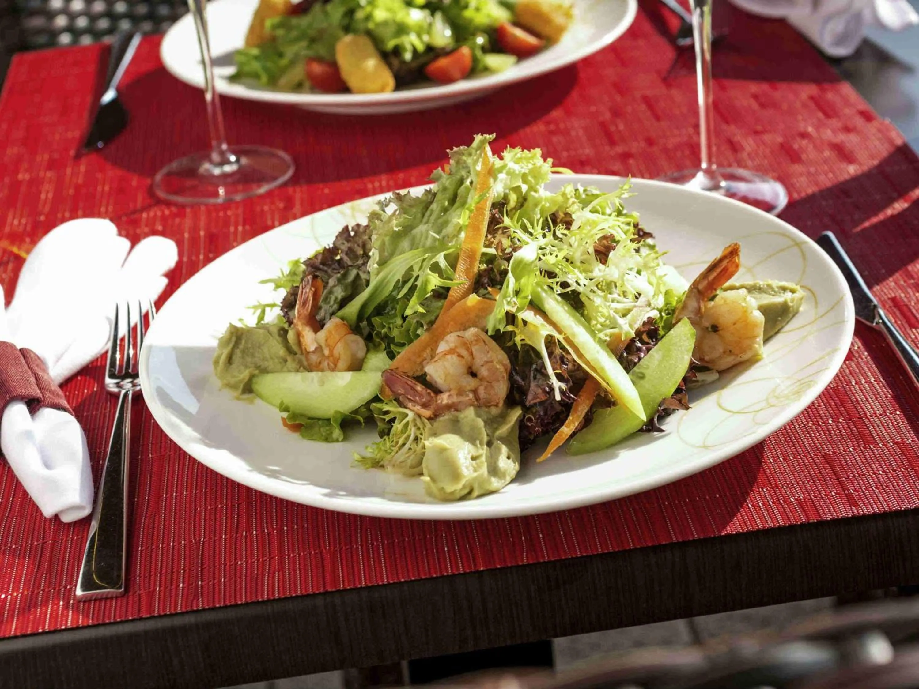 Restaurant/places to eat in Novotel Sofia