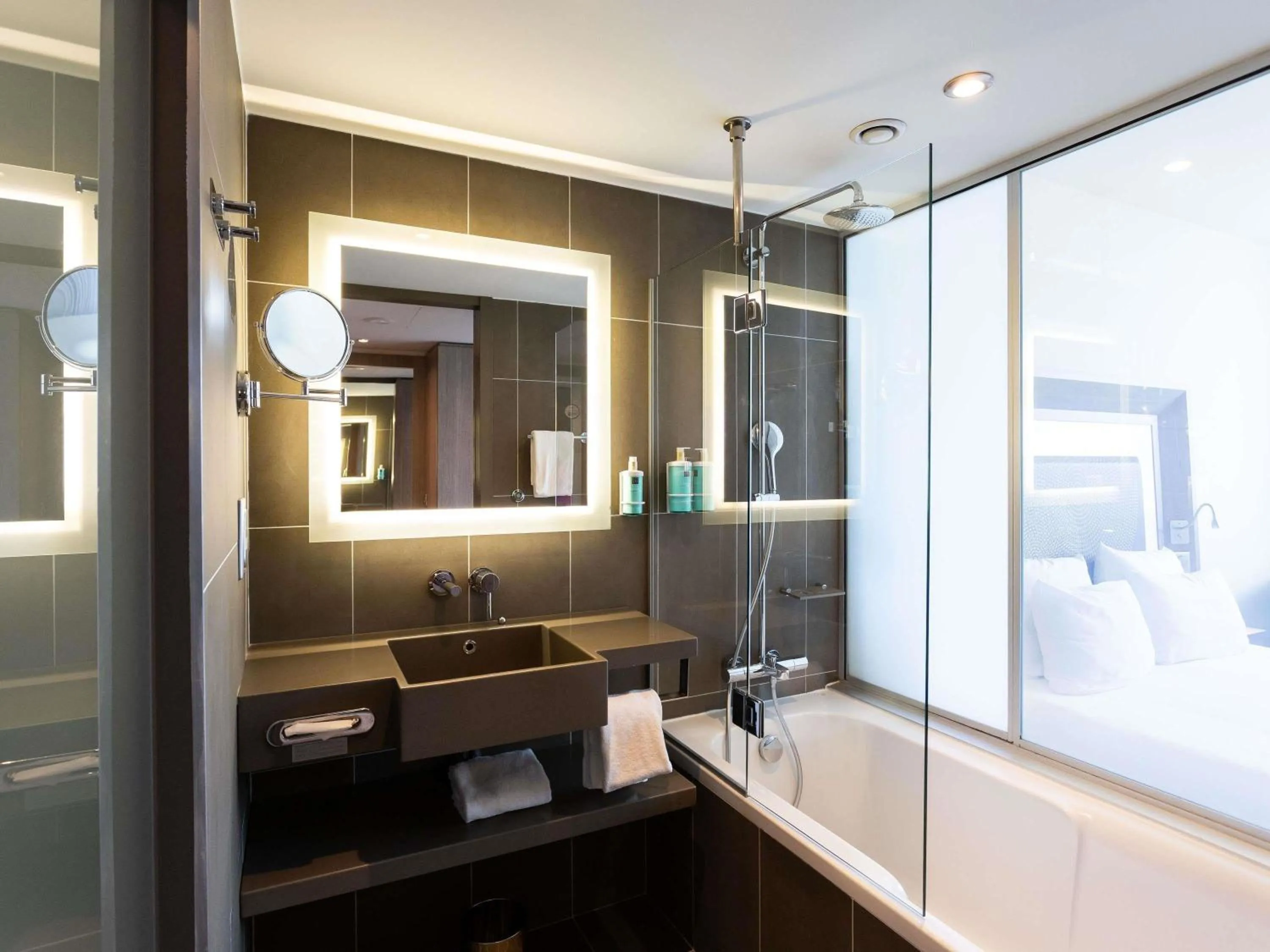 Bedroom in Novotel Sofia