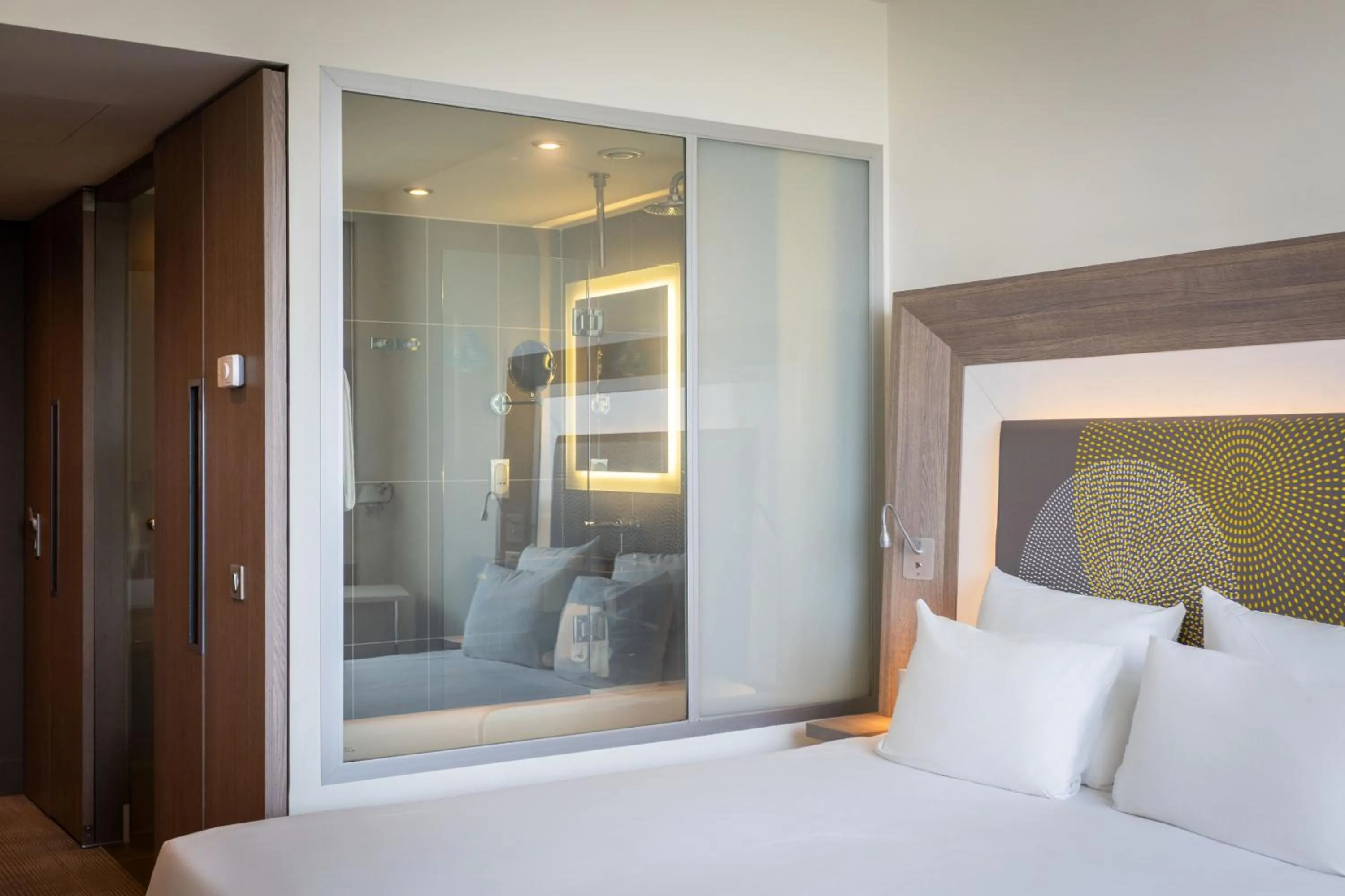 Bed in Novotel Sofia