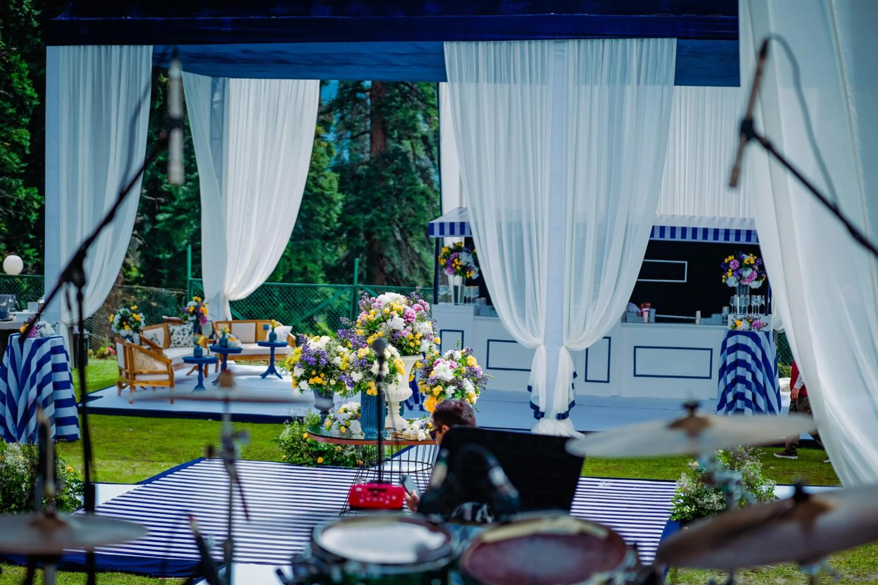 Garden in The Khyber Himalayan Resort & Spa