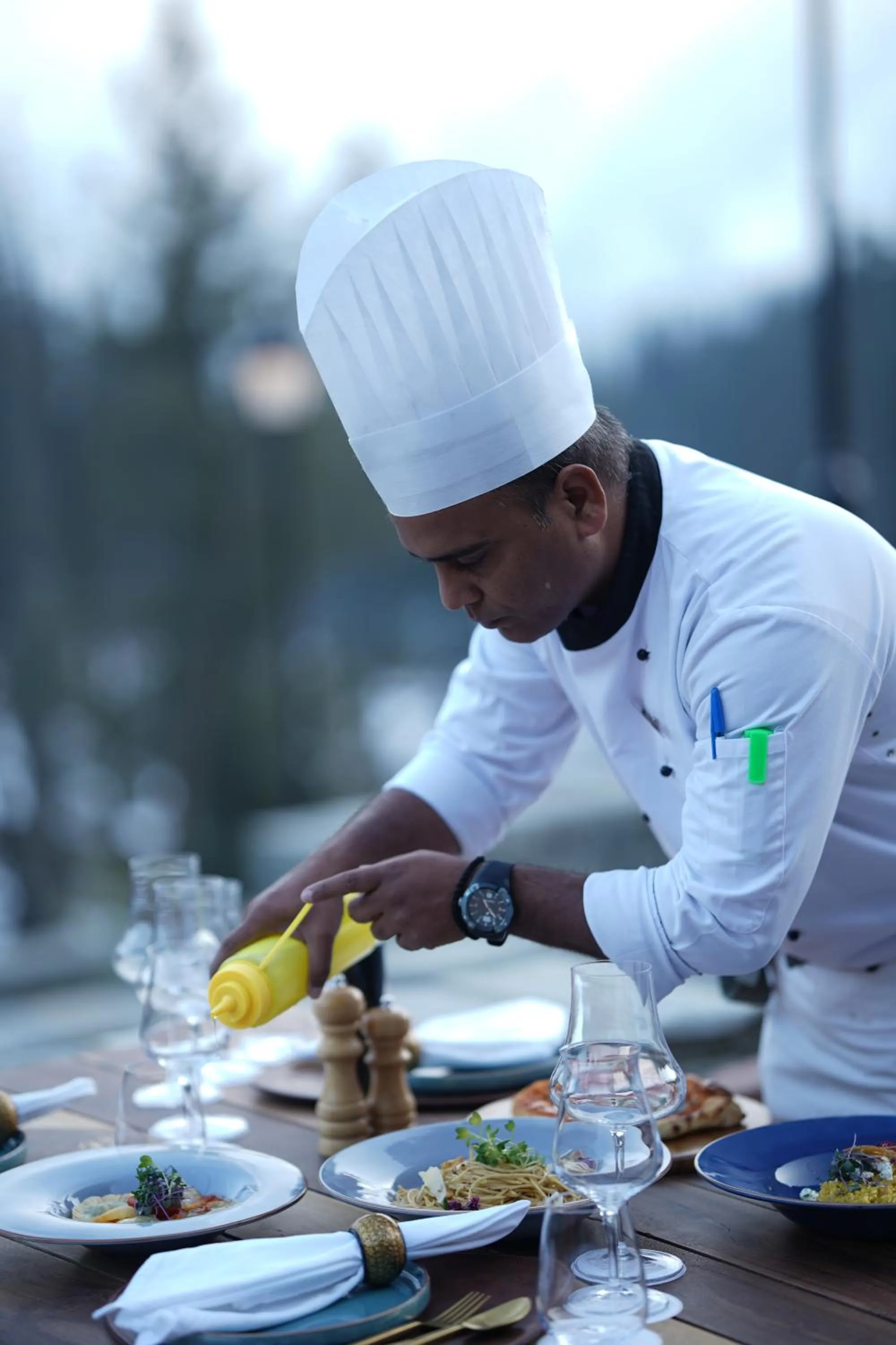 Food and drinks in The Khyber Himalayan Resort & Spa