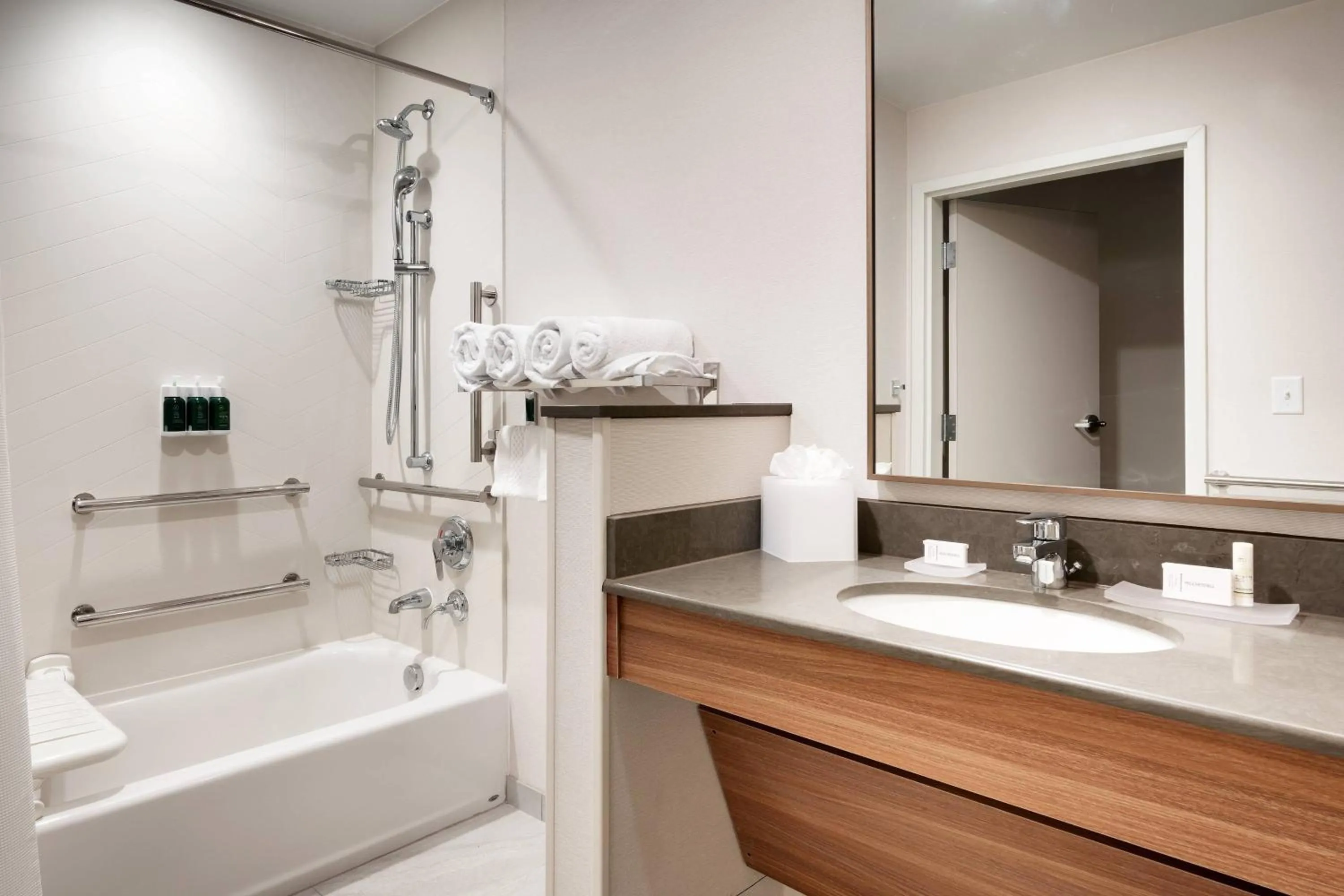 Bathroom in Fairfield Inn & Suites by Marriott Denver West/Federal Center