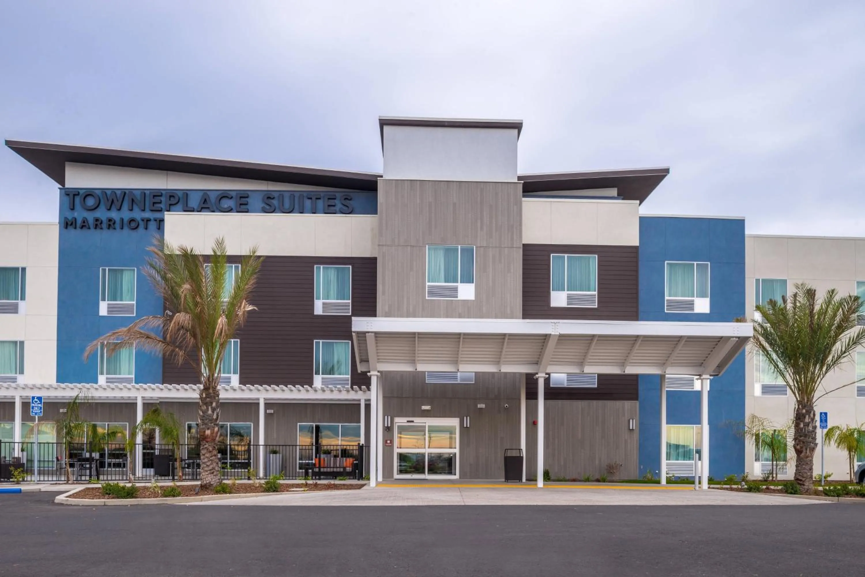 Property building in TownePlace Suites by Marriott Merced