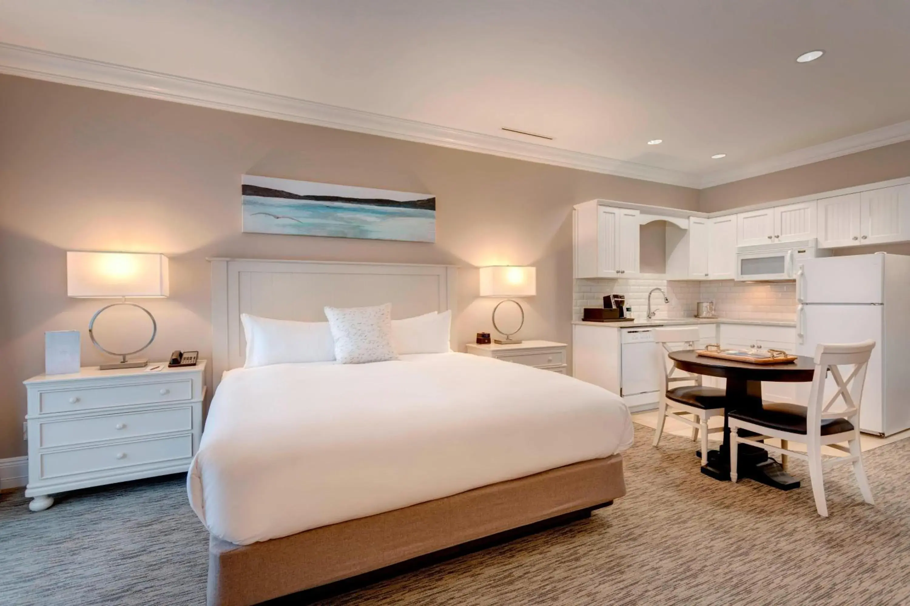 Lake View Grand King, Studio, 1 King, Lake view, Fireplace in Inn at Bay Harbor, Autograph Collection Lake View Grand King, Studio, 1 King, Lake view, Fireplace in Inn at Bay Harbor, Autograph Collection