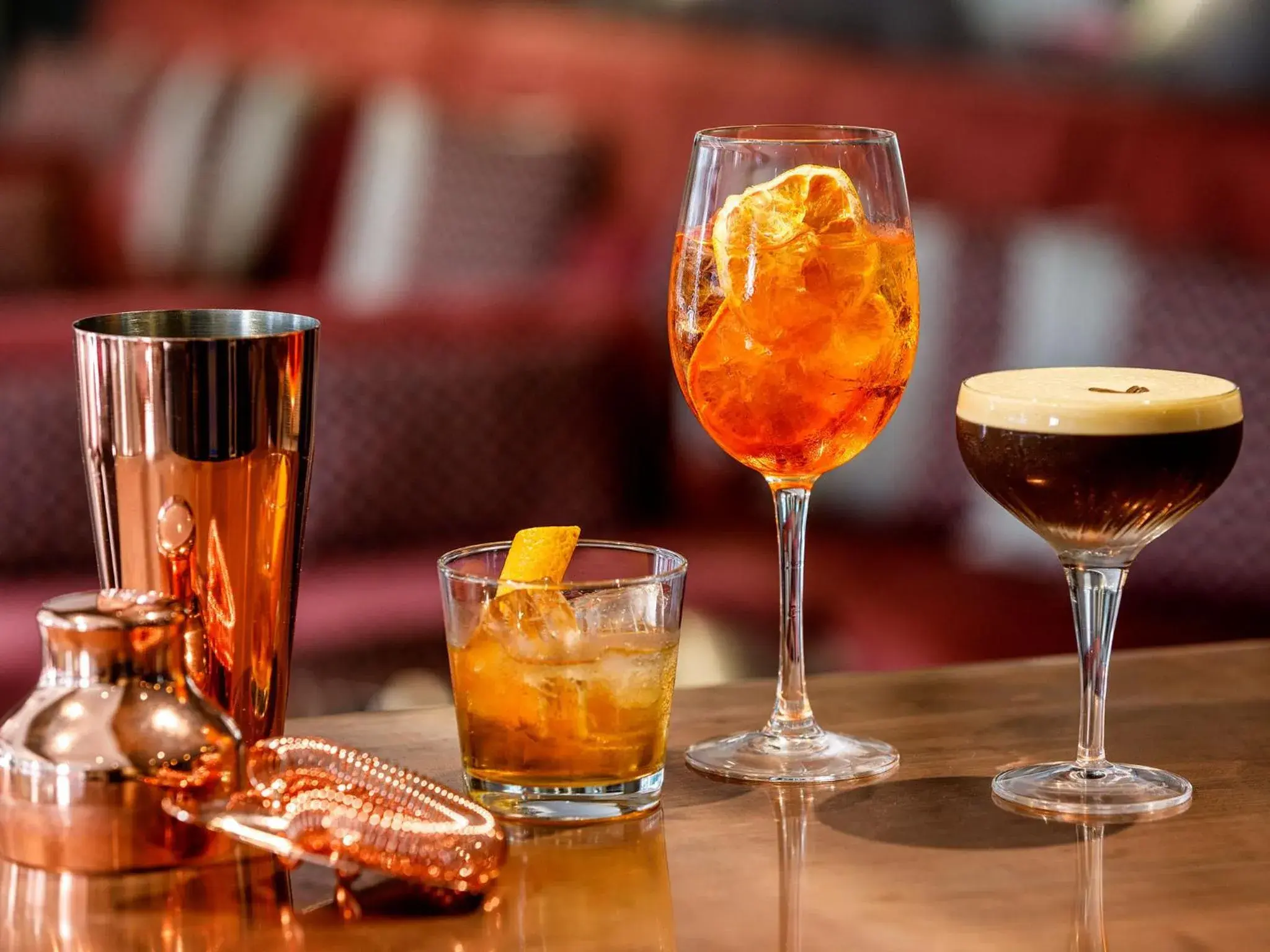 Lounge or bar in JetPark Auckland Airport Hotel Lounge or bar in JetPark Auckland Airport Hotel