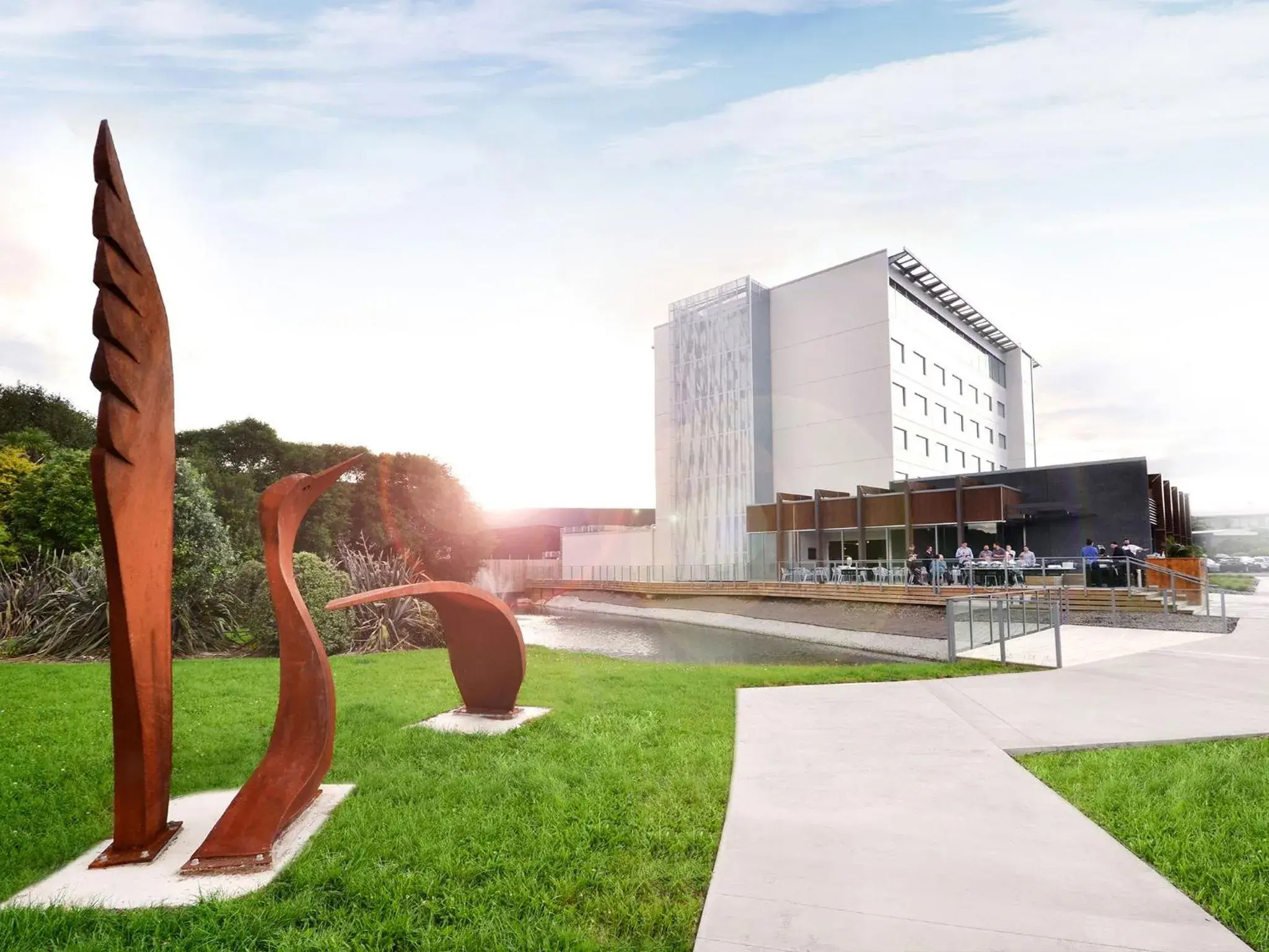 Property building in JetPark Auckland Airport Hotel Property building in JetPark Auckland Airport Hotel