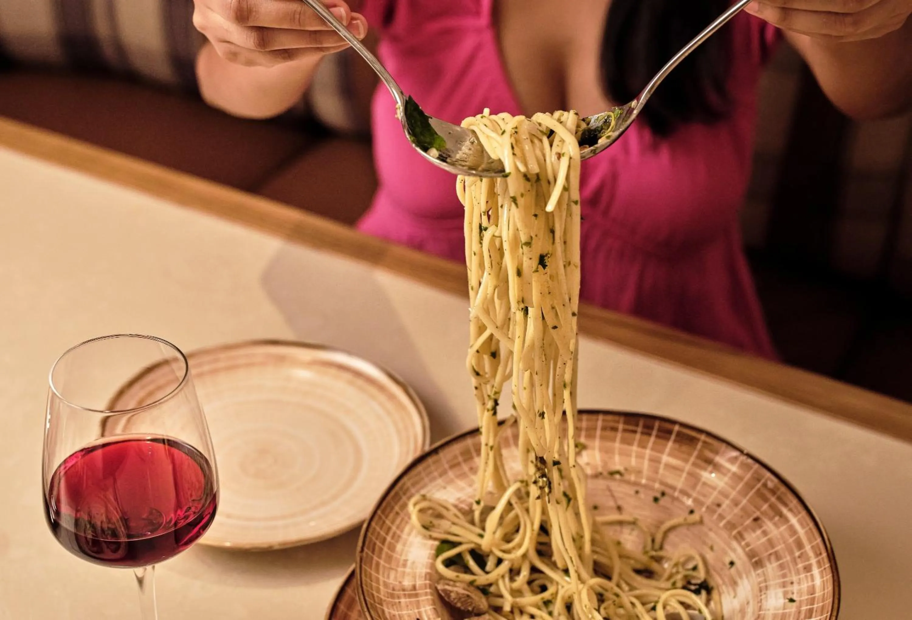 Restaurant/places to eat in Crowne Plaza Fiji Nadi Bay Resort & Spa by IHG