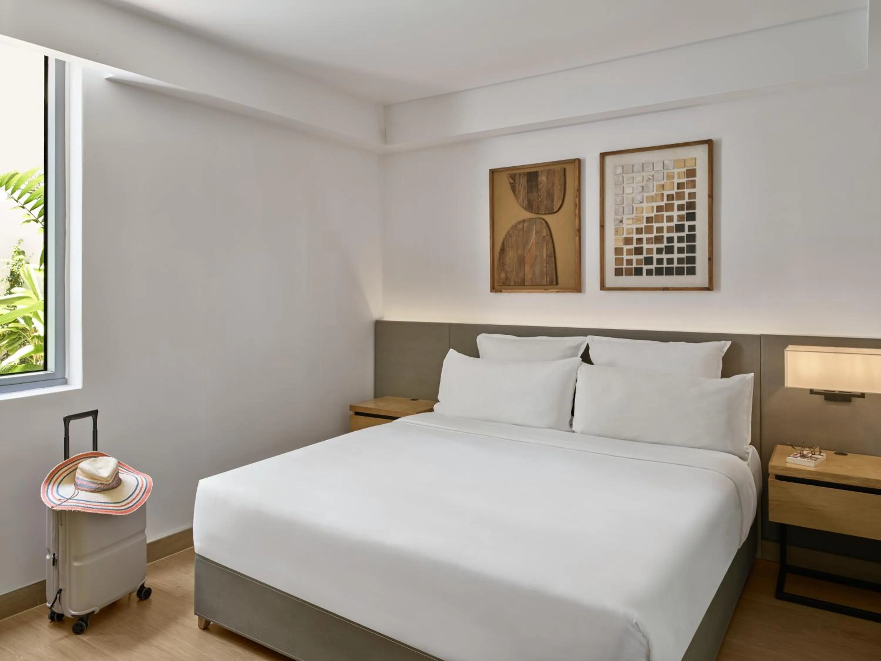 Bed in Crowne Plaza Fiji Nadi Bay Resort & Spa by IHG