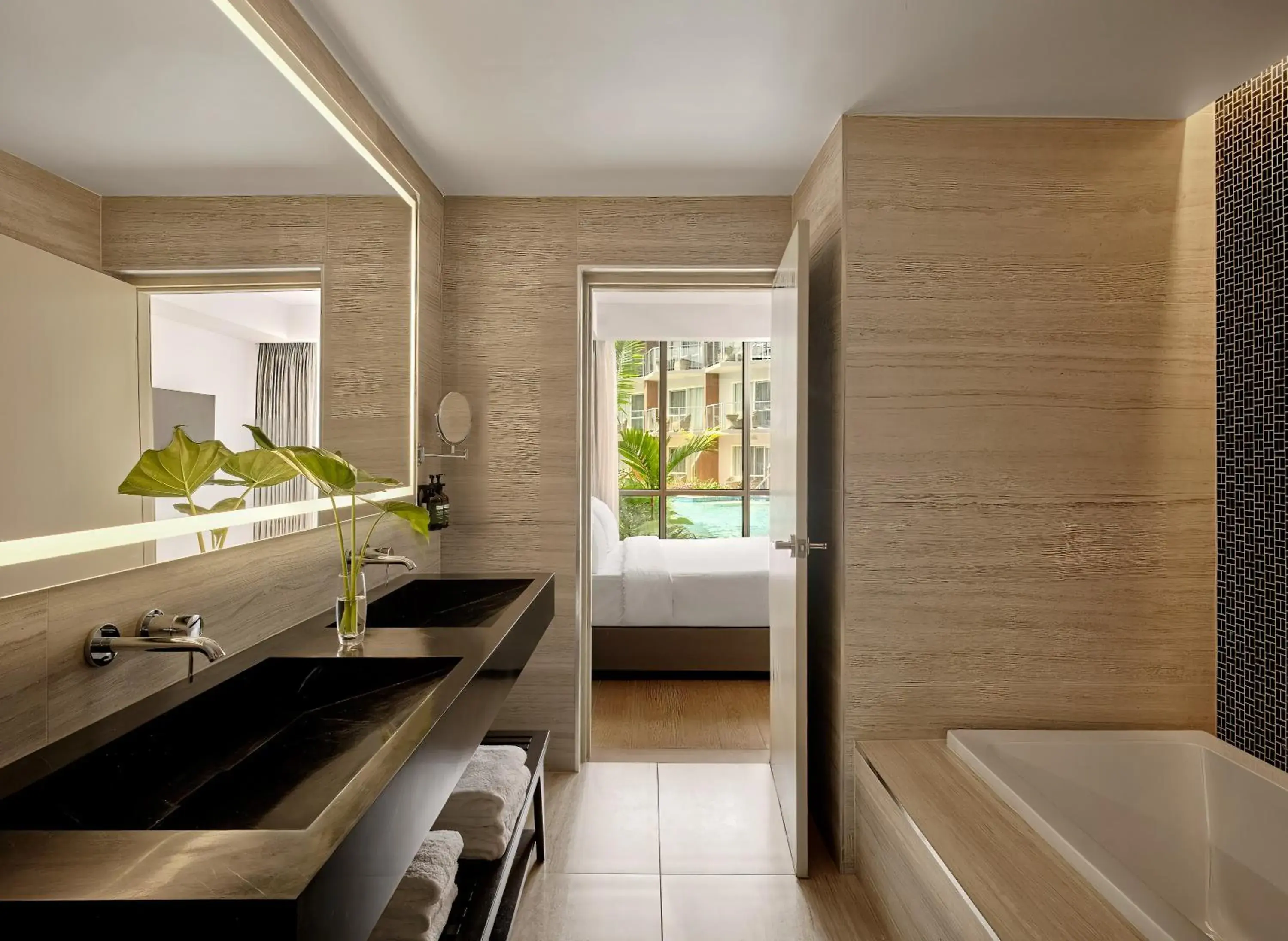 Bathroom, Bed in Crowne Plaza Fiji Nadi Bay Resort & Spa by IHG Bathroom, Bed in Crowne Plaza Fiji Nadi Bay Resort & Spa by IHG