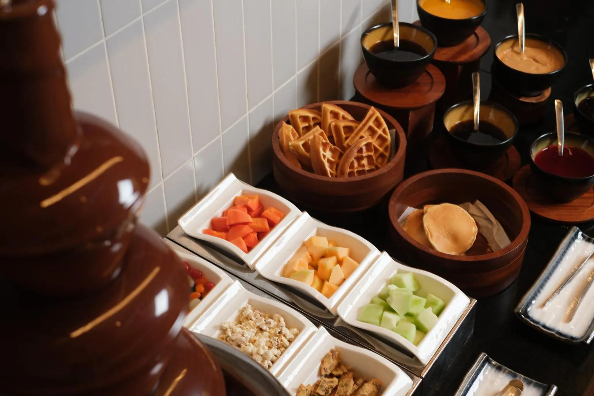 Restaurant/places to eat in Crowne Plaza Fiji Nadi Bay Resort & Spa by IHG