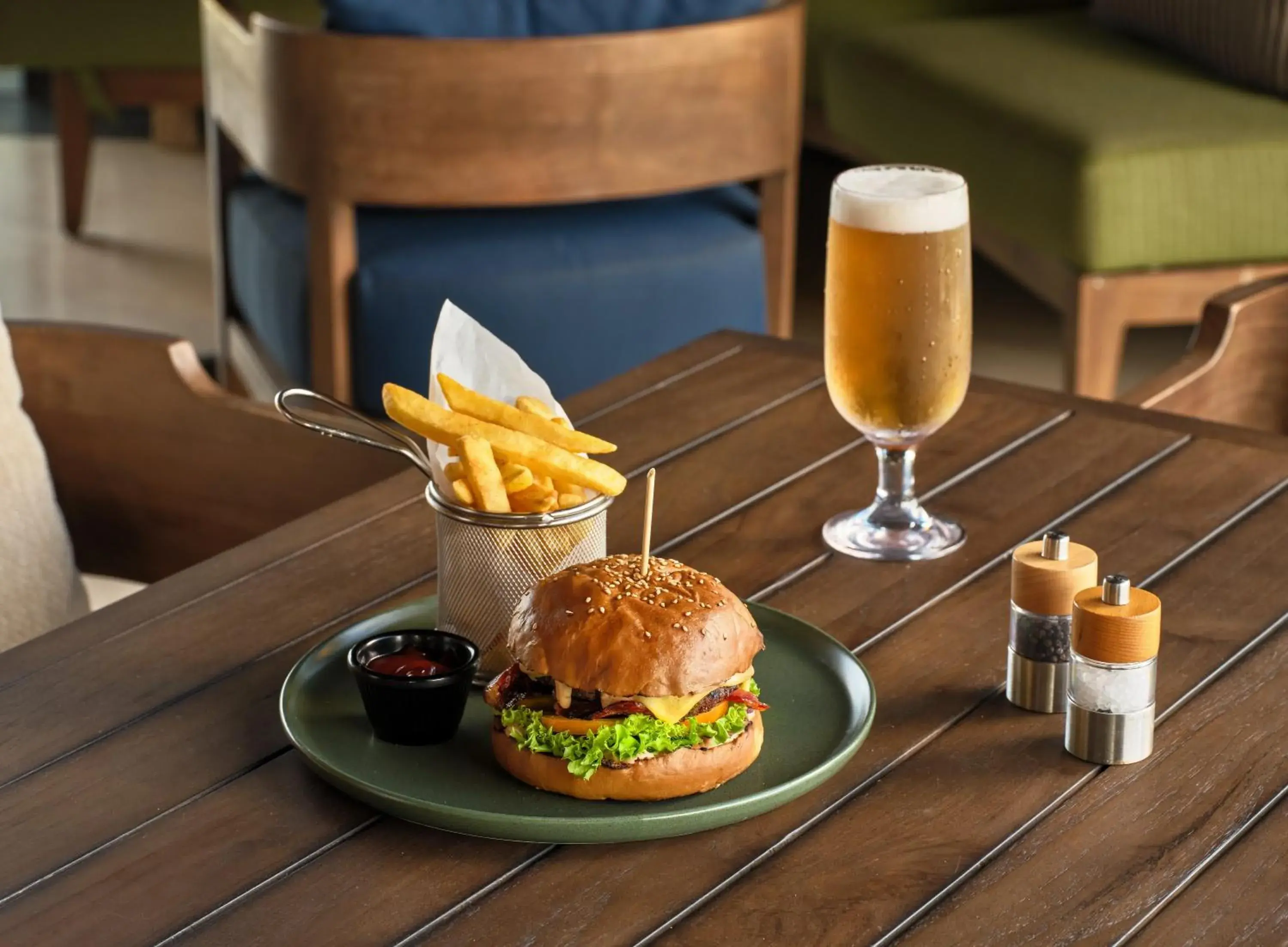 Restaurant/places to eat in Crowne Plaza Fiji Nadi Bay Resort & Spa by IHG Restaurant/places to eat in Crowne Plaza Fiji Nadi Bay Resort & Spa by IHG