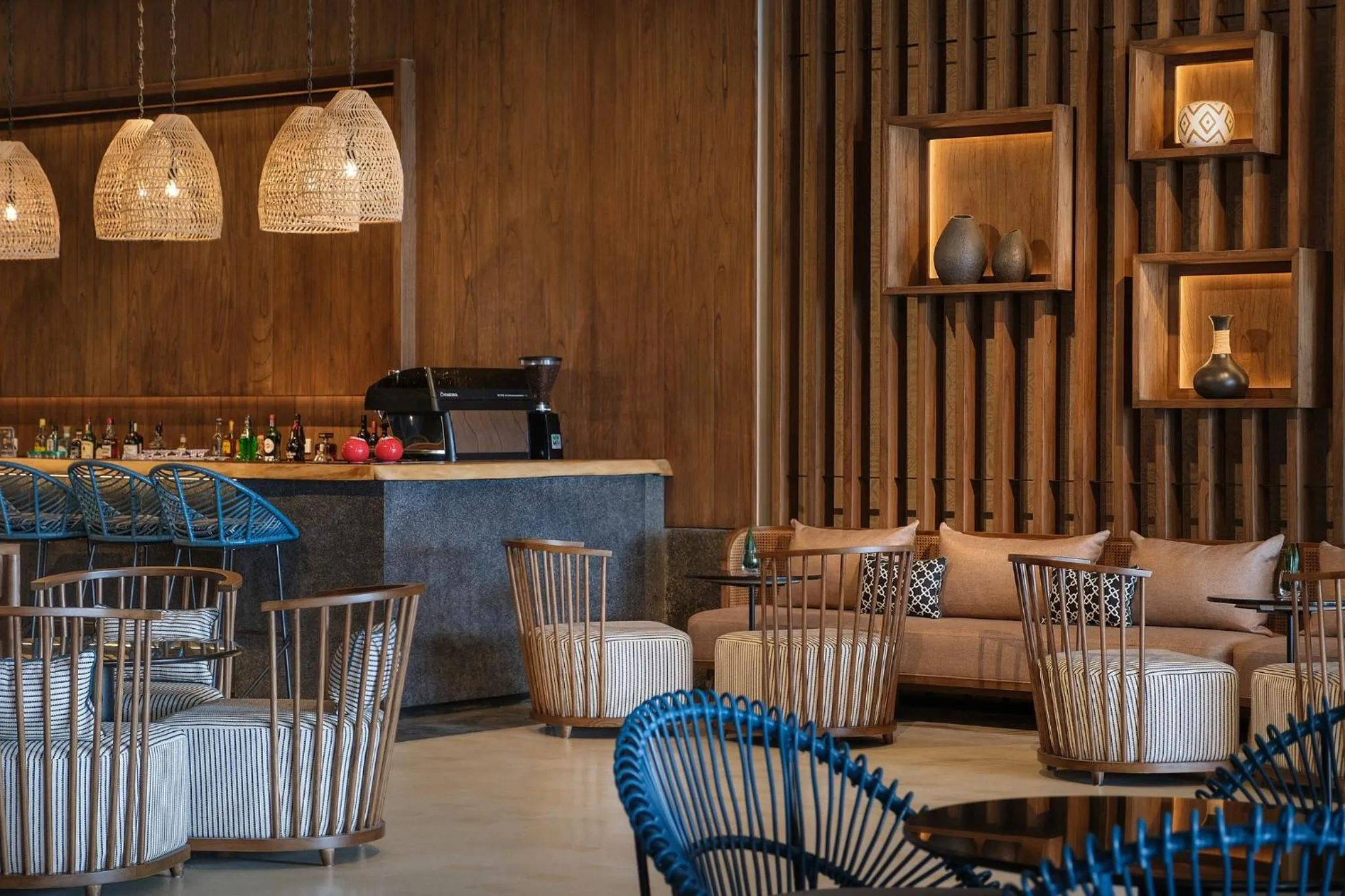 Restaurant/places to eat in Crowne Plaza Fiji Nadi Bay Resort & Spa by IHG