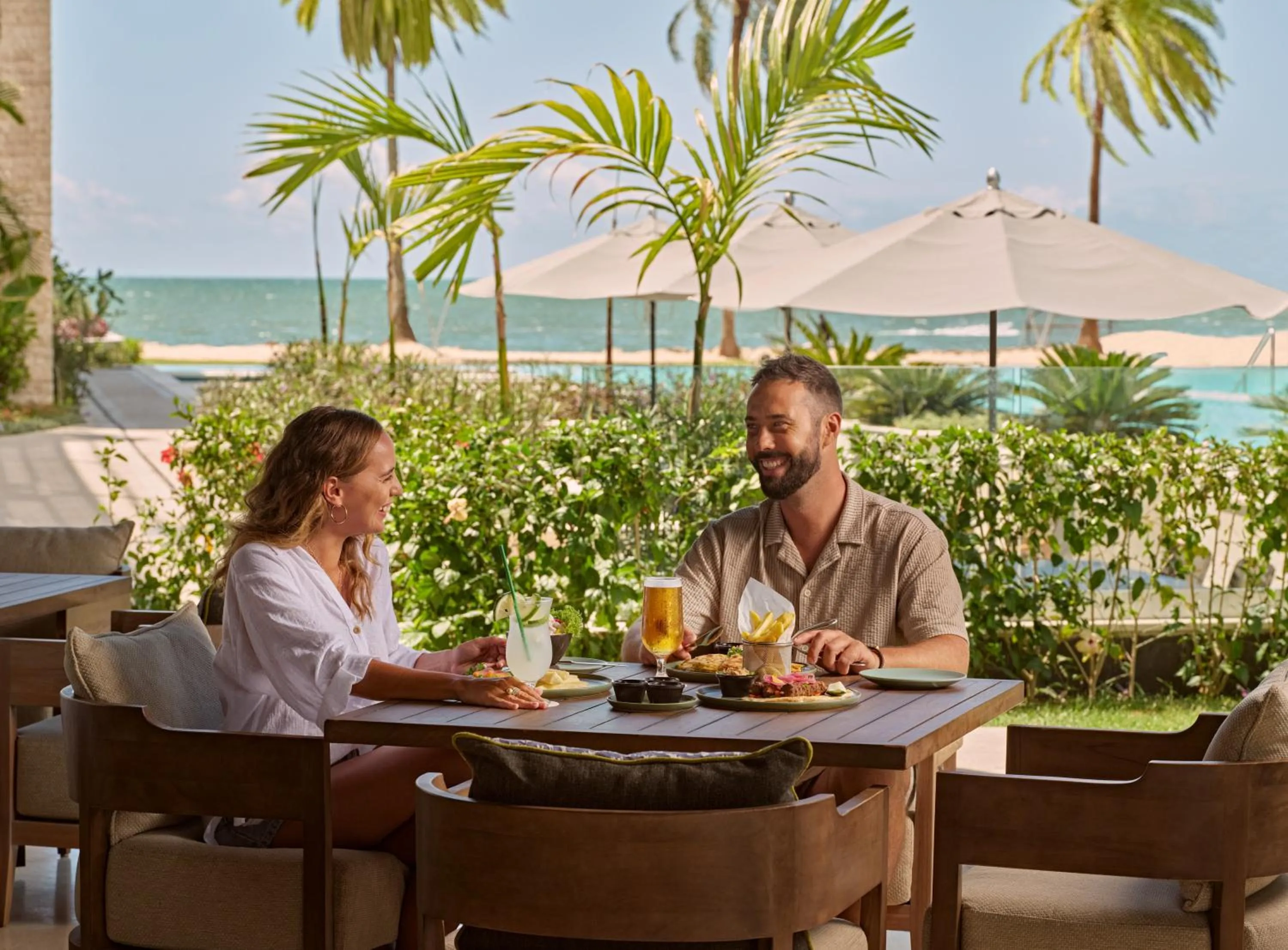 Restaurant/places to eat in Crowne Plaza Fiji Nadi Bay Resort & Spa by IHG