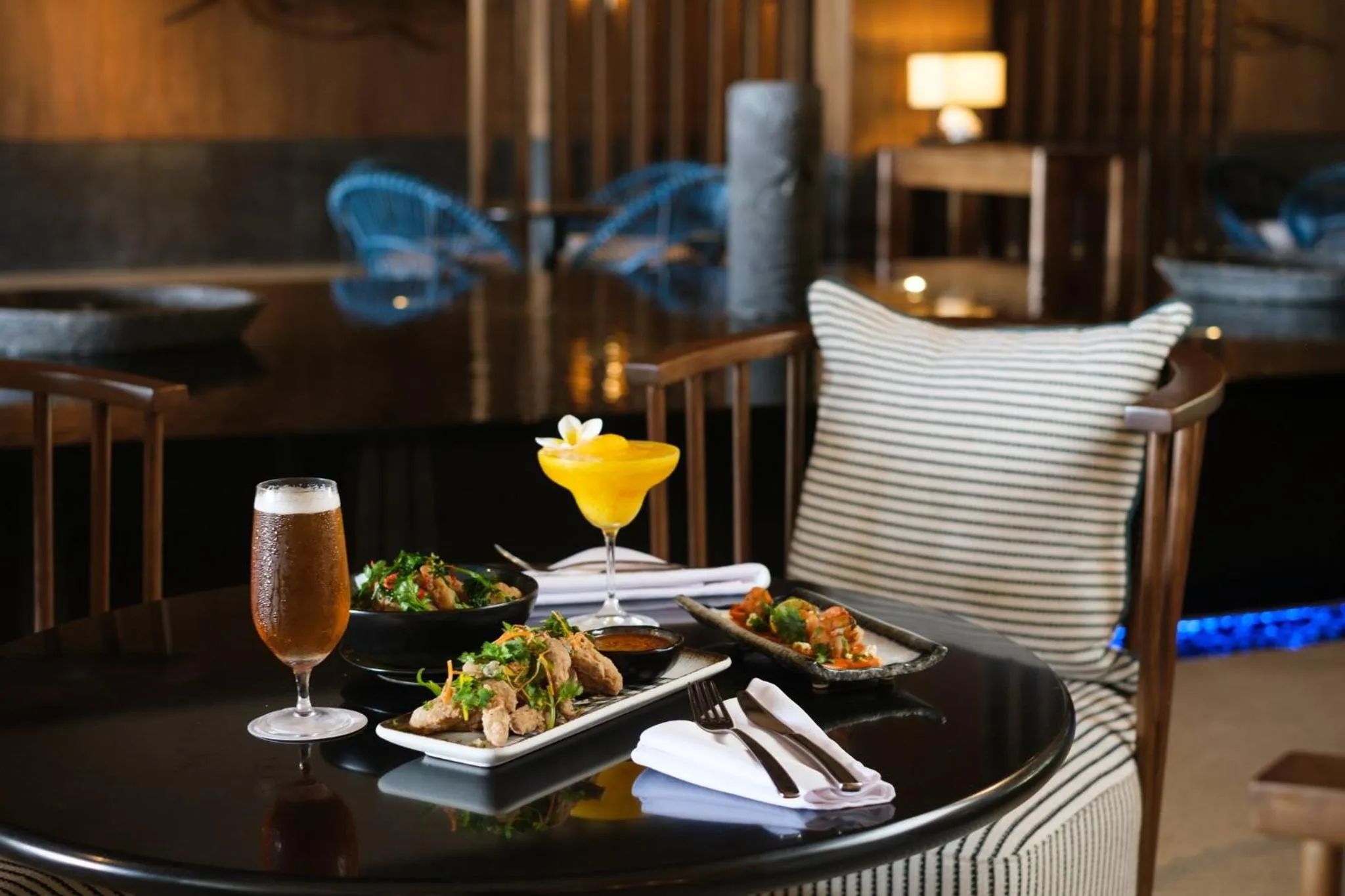 Restaurant/places to eat in Crowne Plaza Fiji Nadi Bay Resort & Spa by IHG