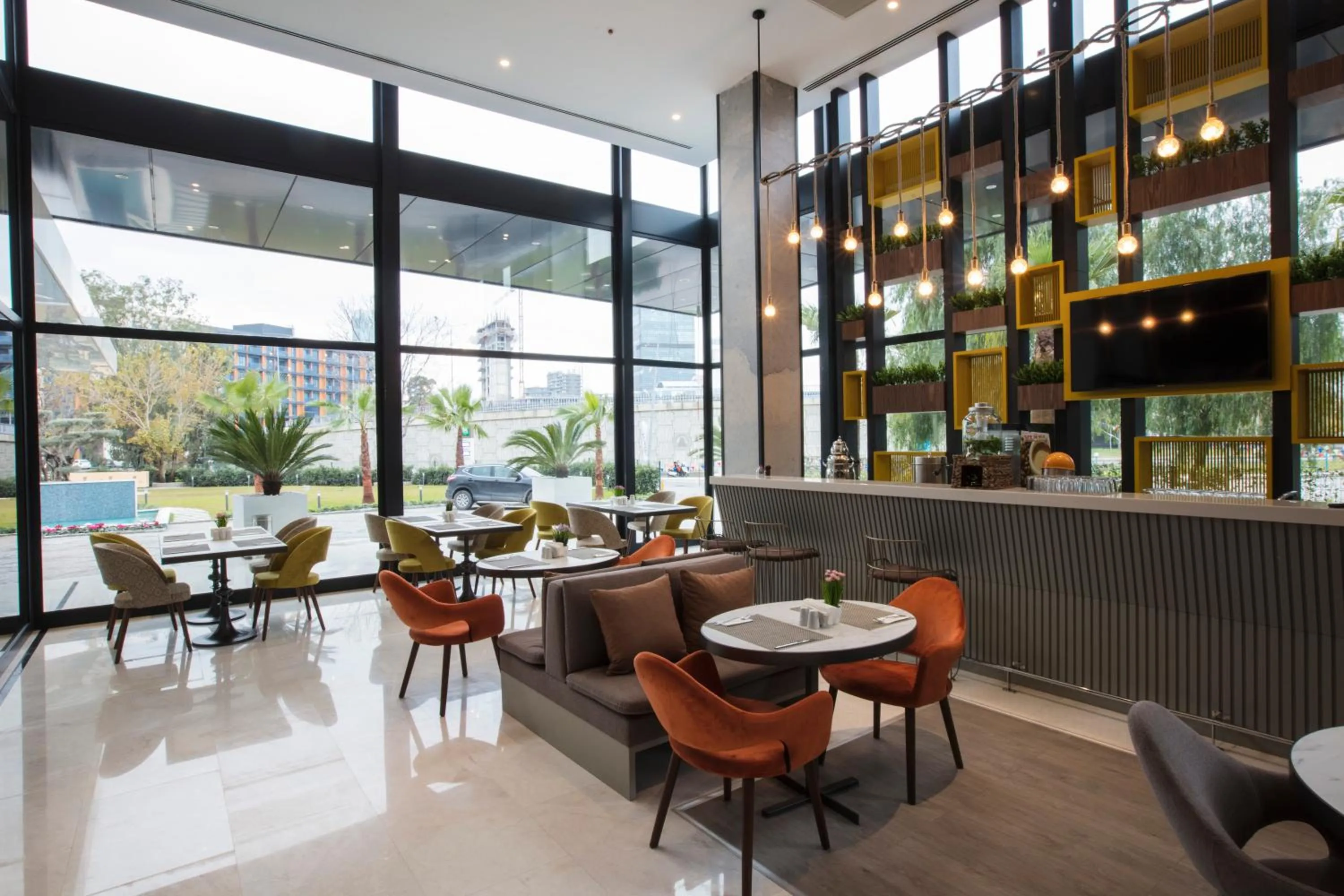 Restaurant/places to eat in ibis Styles Izmir Bornova