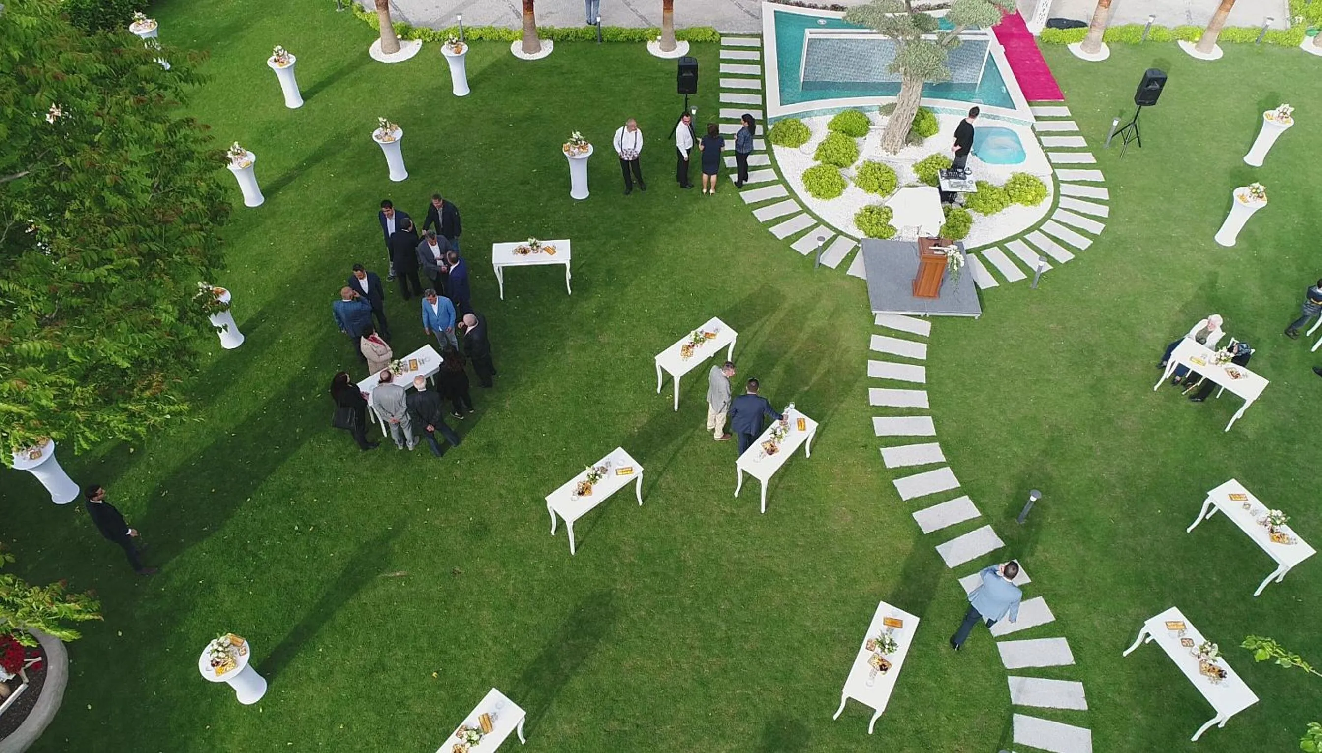 Garden in ibis Styles Izmir Bornova