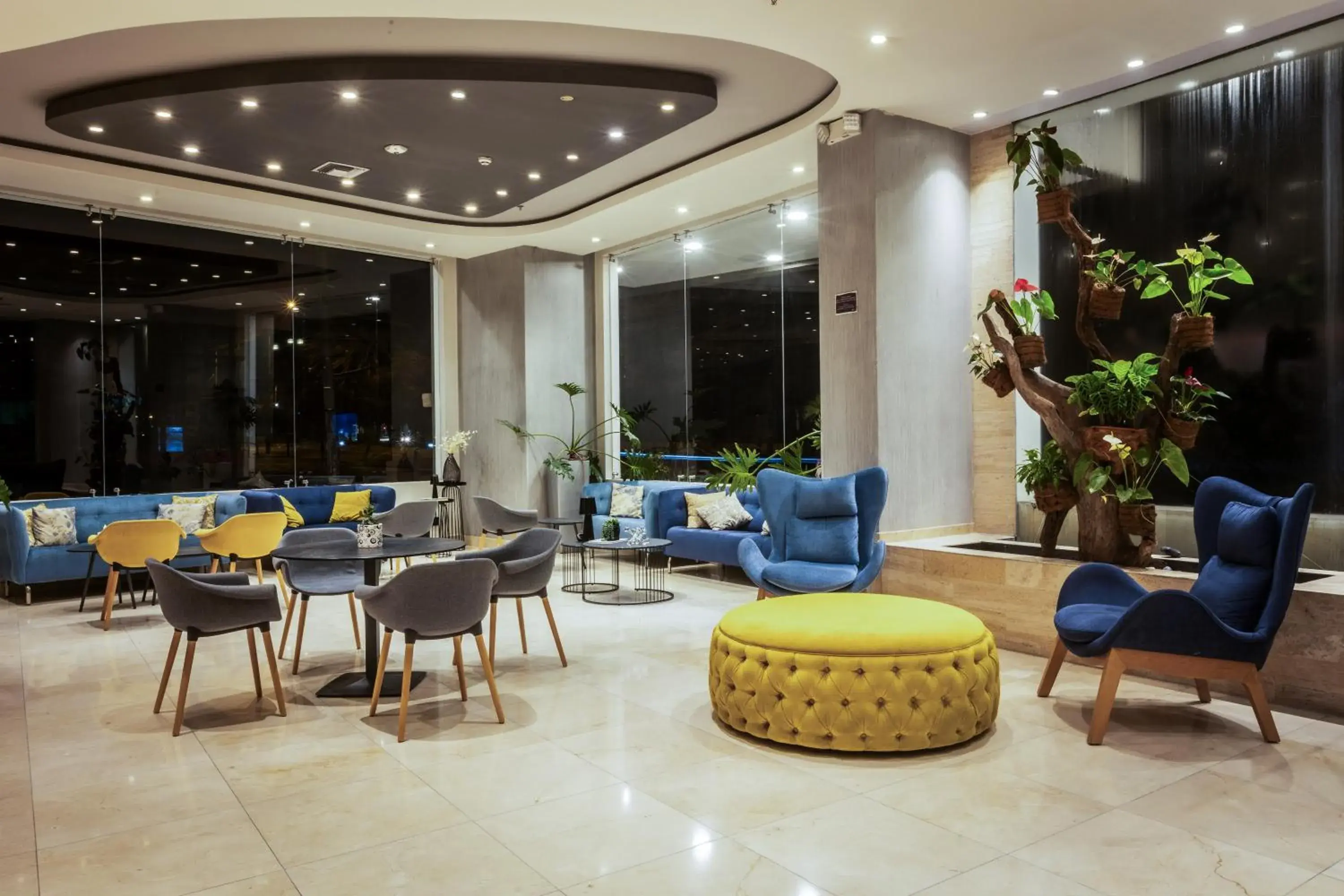 Property building in ibis Quito Property building in ibis Quito