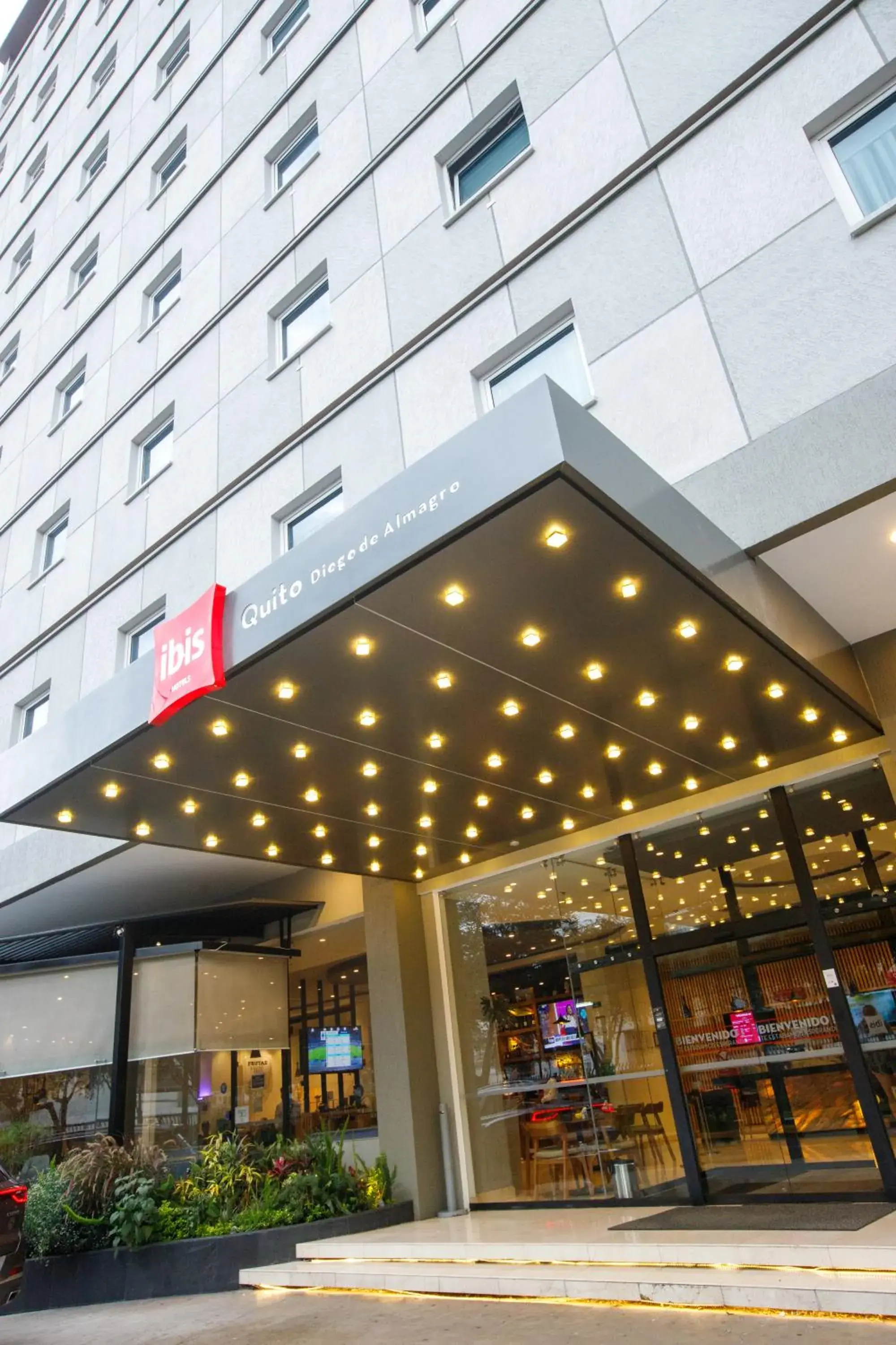 Property building in ibis Quito Property building in ibis Quito