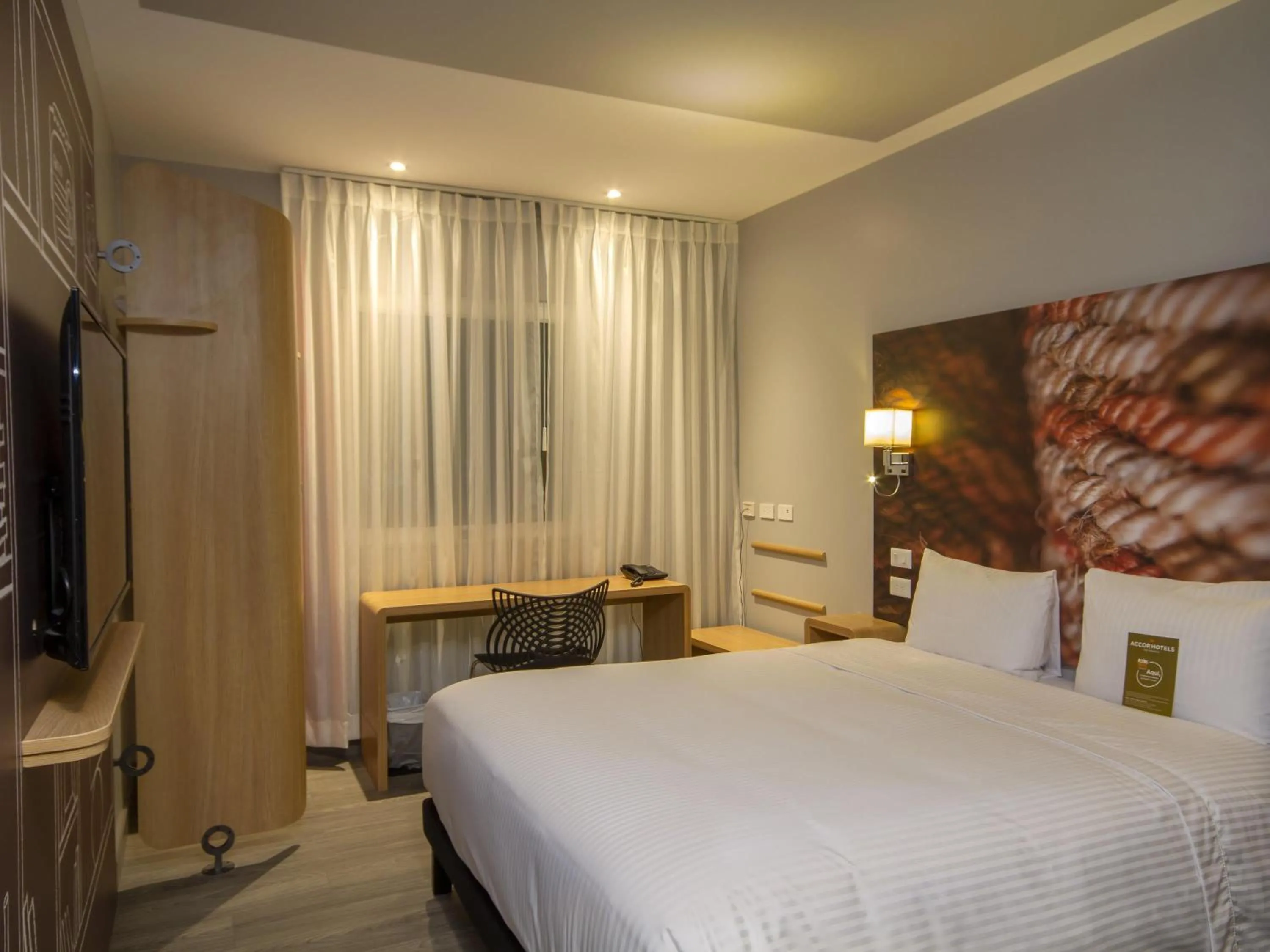 Bedroom, Bed in ibis Quito