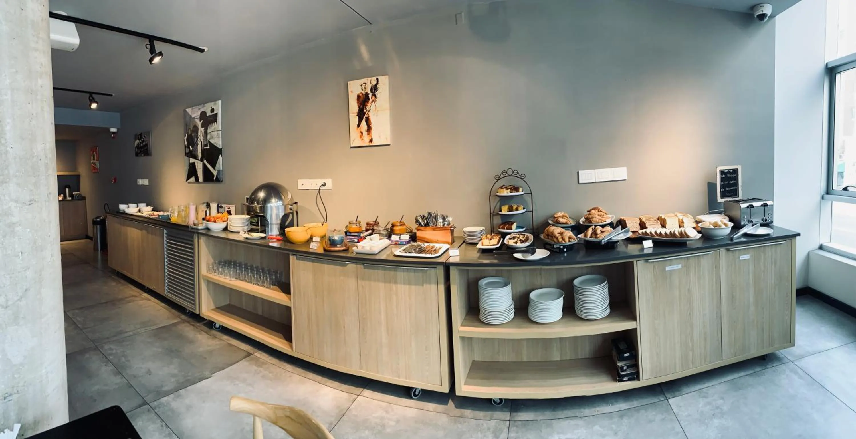 Breakfast in ibis Styles Montevideo Biarritz