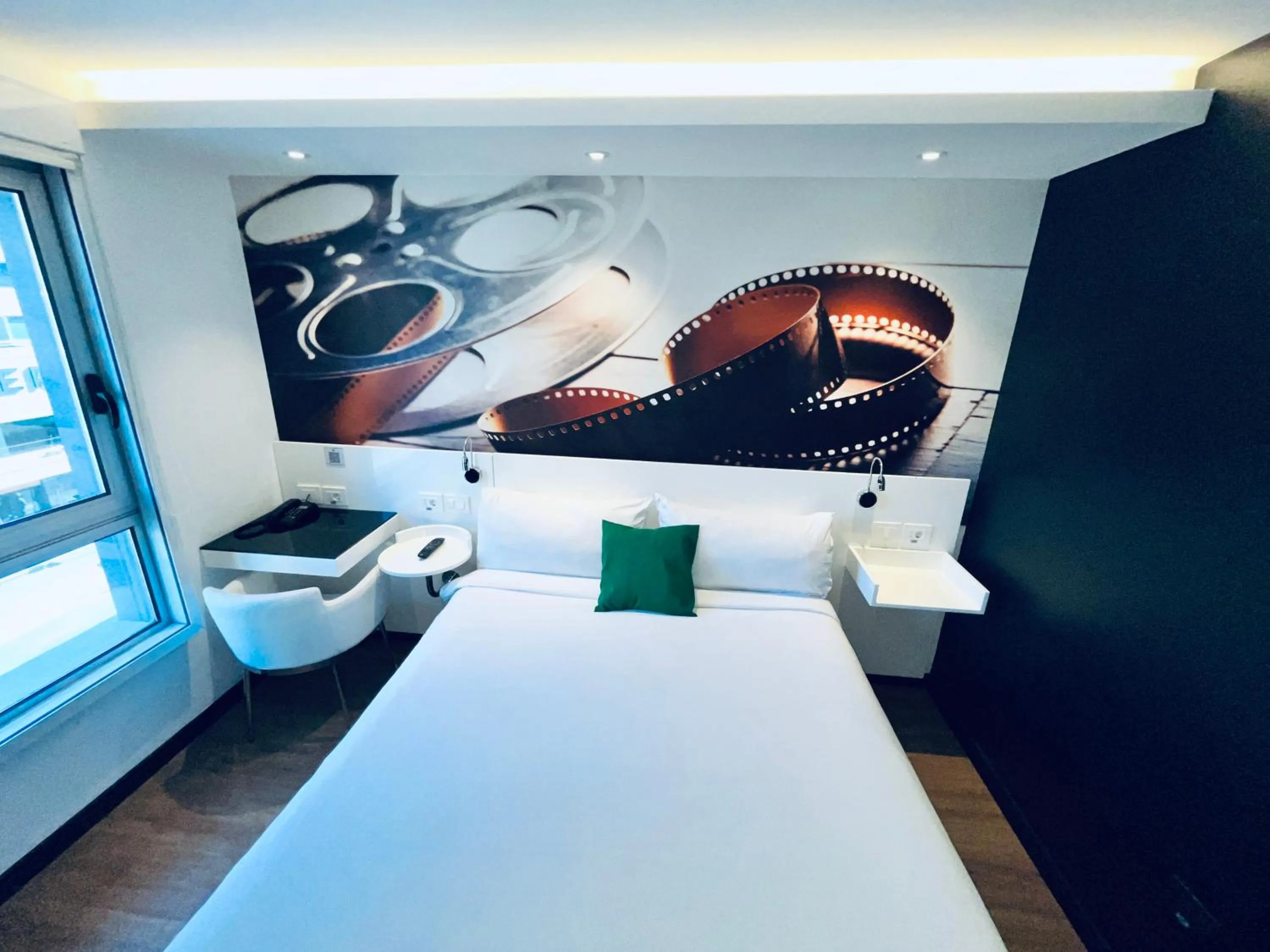 Bed in ibis Styles Montevideo Biarritz