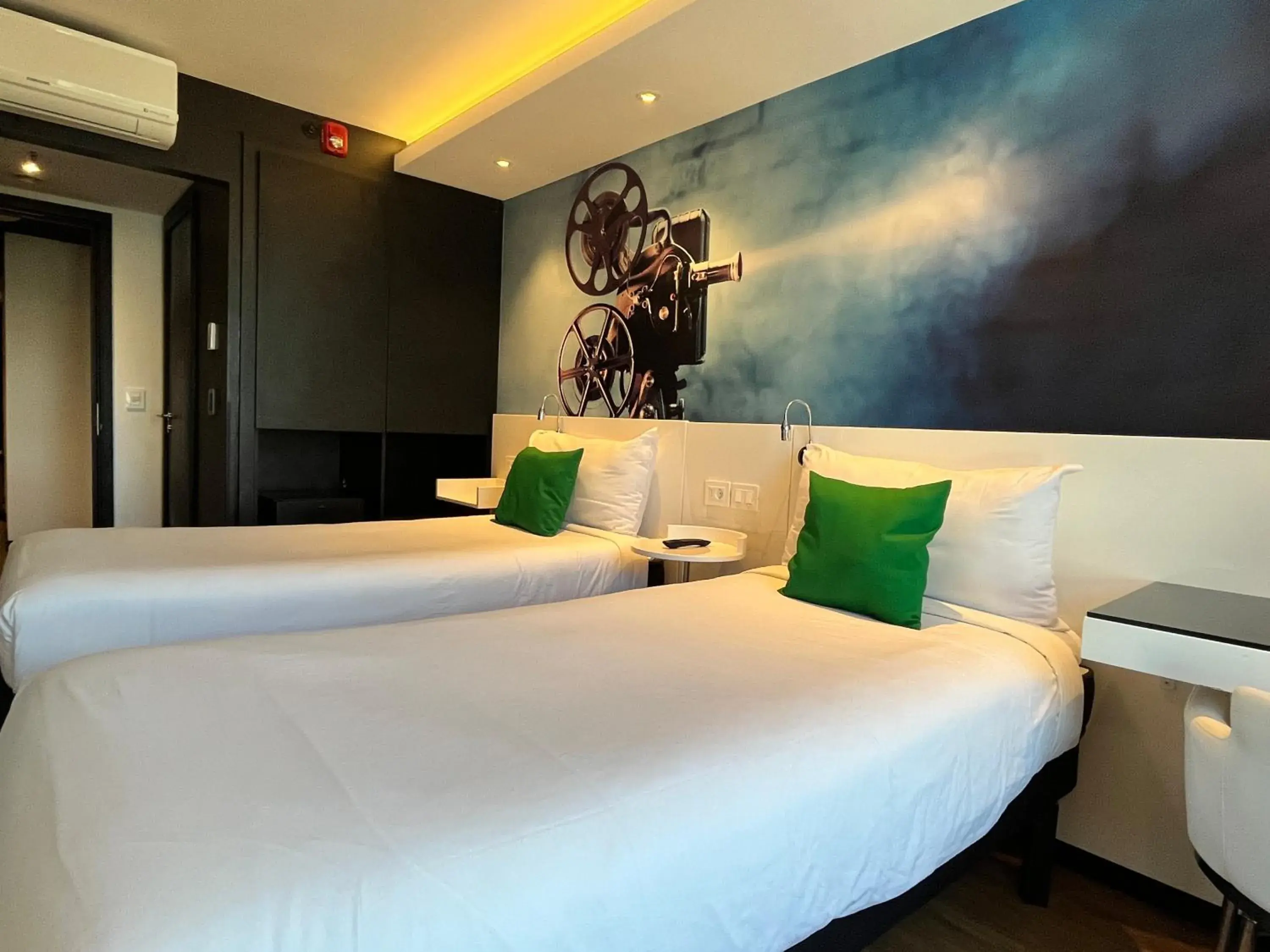 Bed in ibis Styles Montevideo Biarritz Bed in ibis Styles Montevideo Biarritz