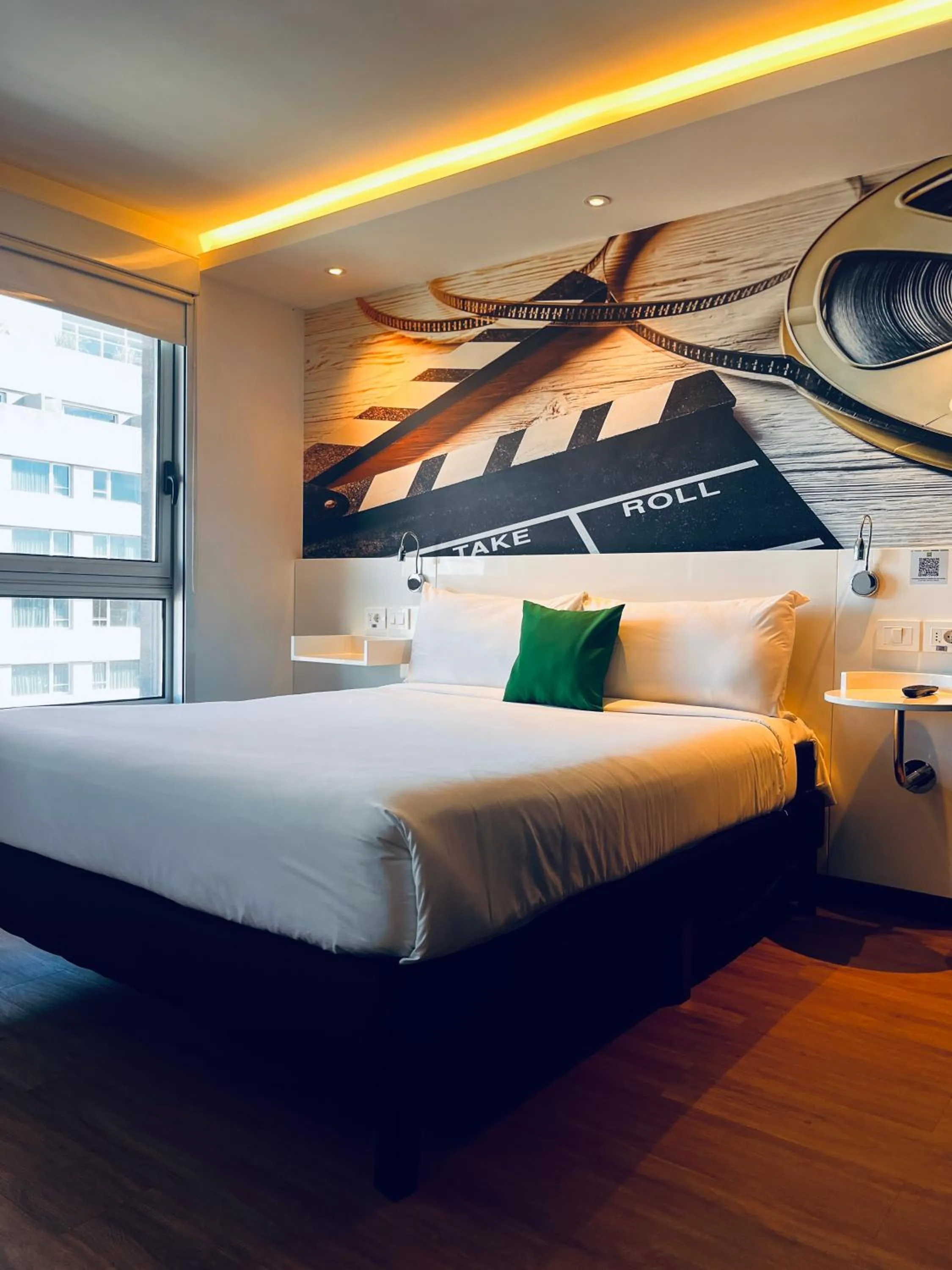 Bed in ibis Styles Montevideo Biarritz