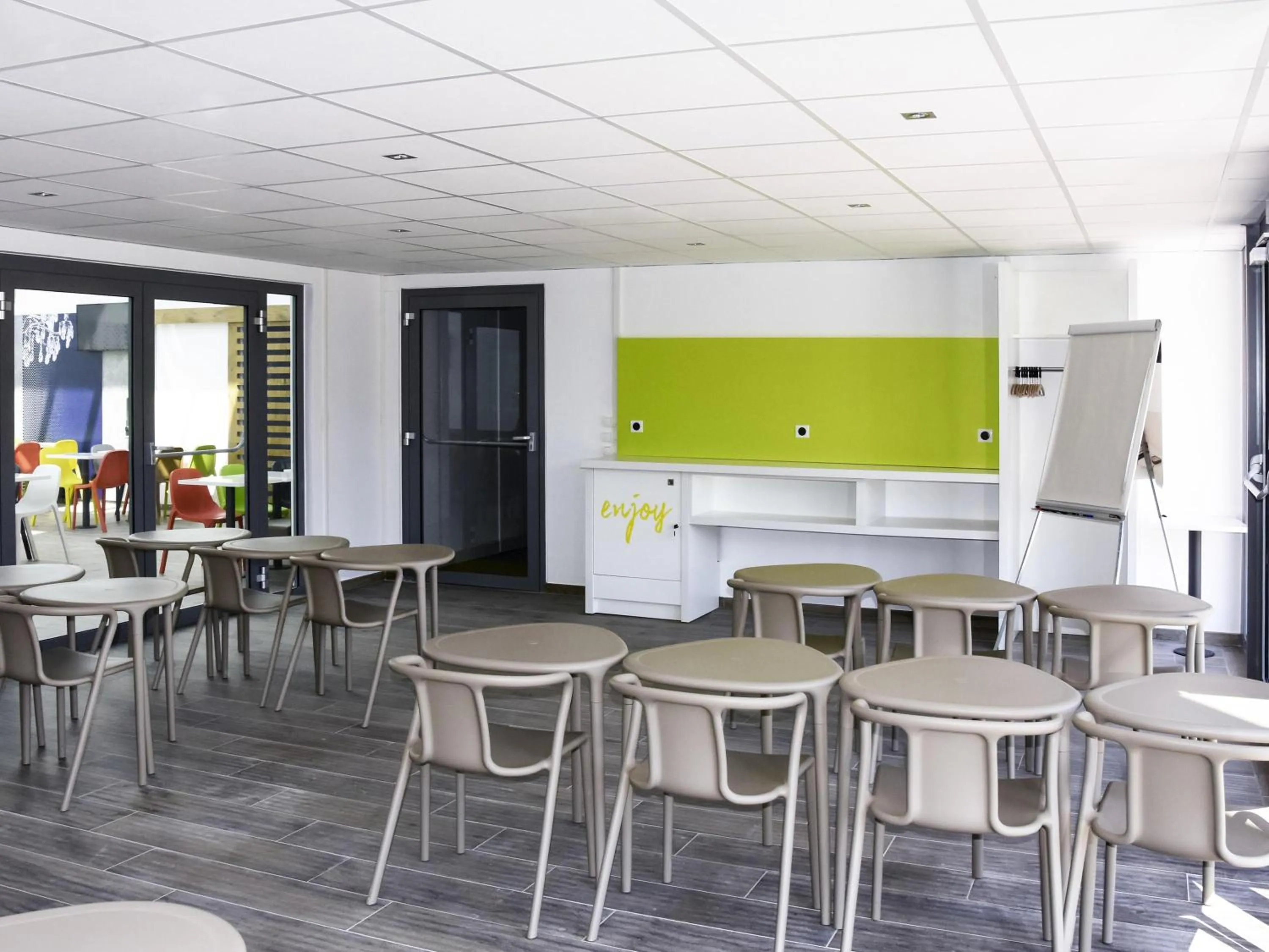 Meeting/conference room in ibis budget Langres