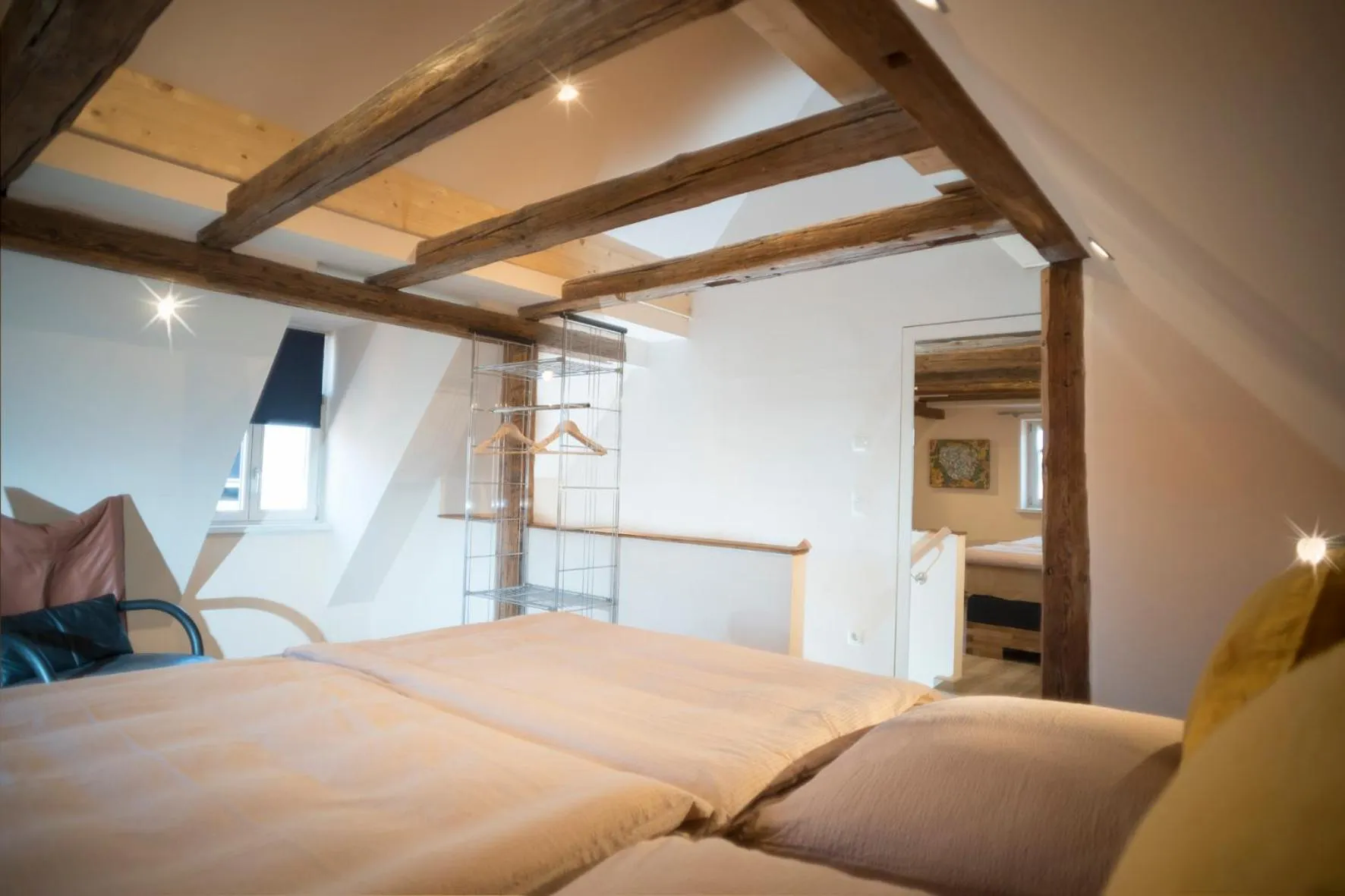 Bed in AD1716 apARTments Marktheidenfeld