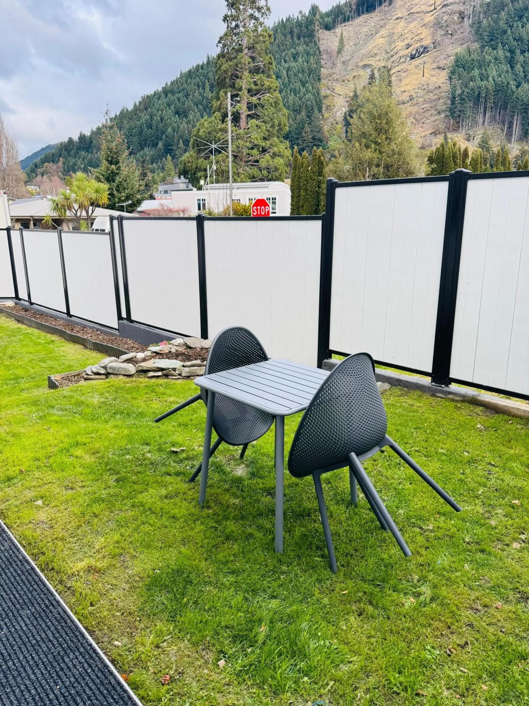 Patio in Luxe Suites & Apartments