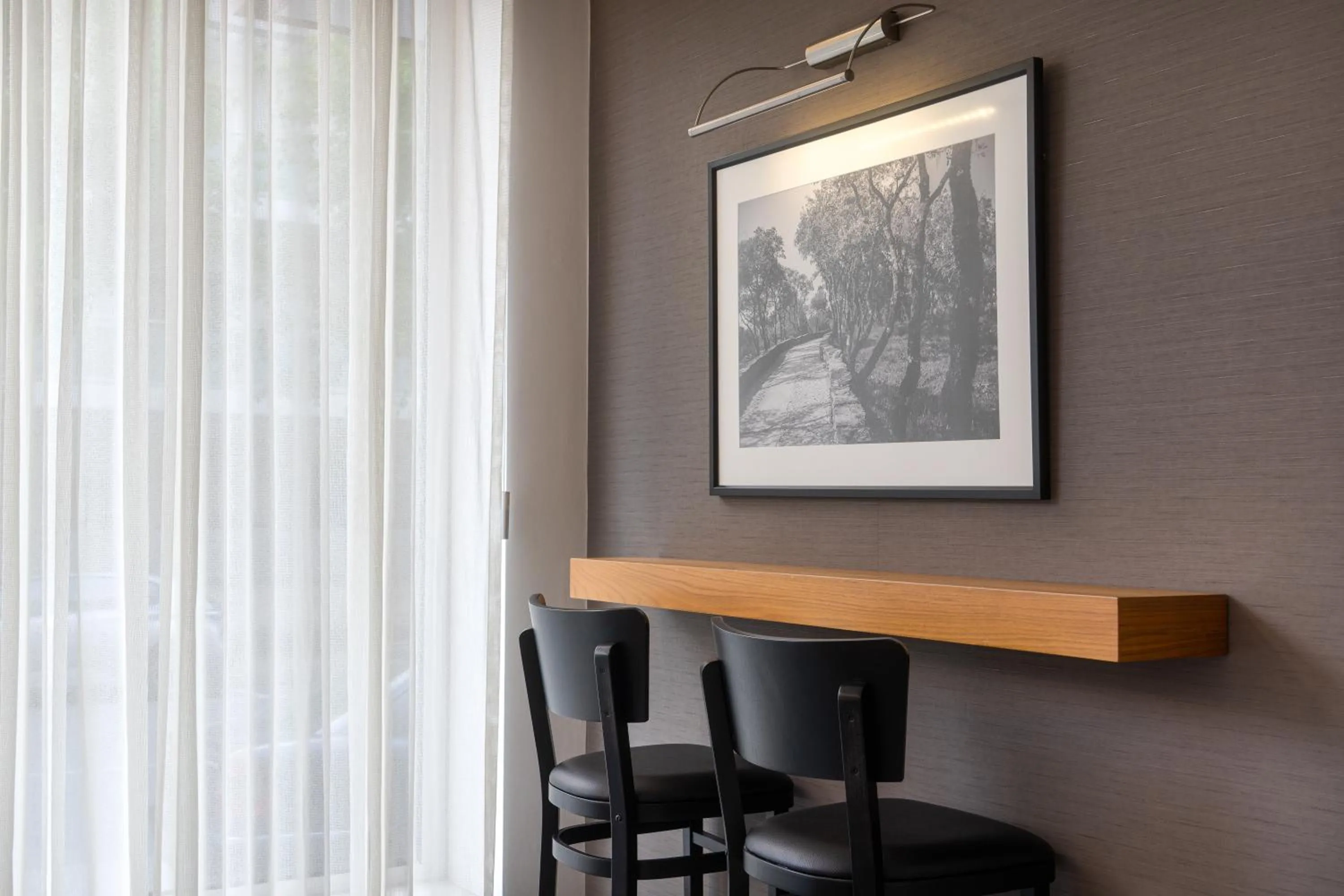 Lounge or bar in Hotel Azinheira by RIDAN Hotels