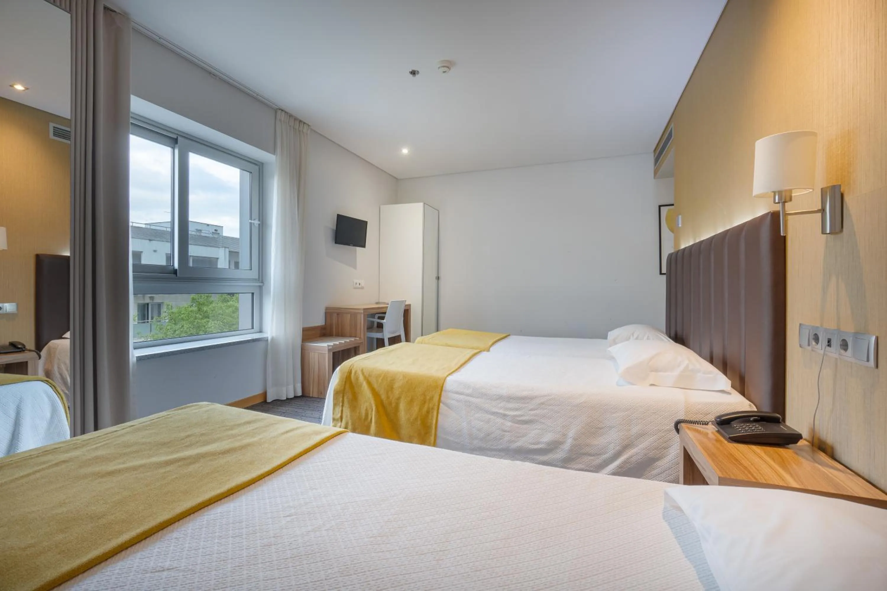 Bed in Hotel Azinheira by RIDAN Hotels