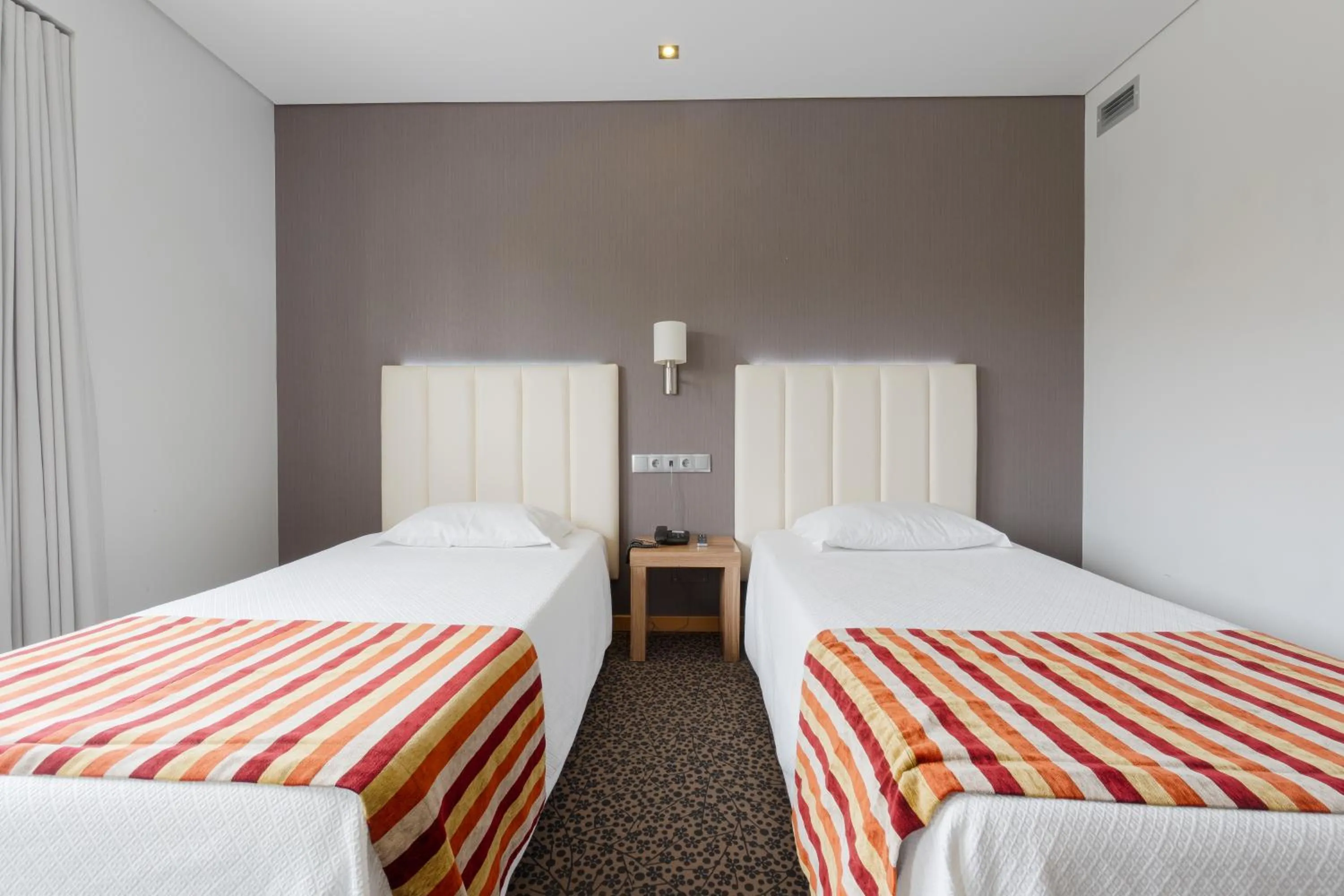 Bed in Hotel Azinheira by RIDAN Hotels