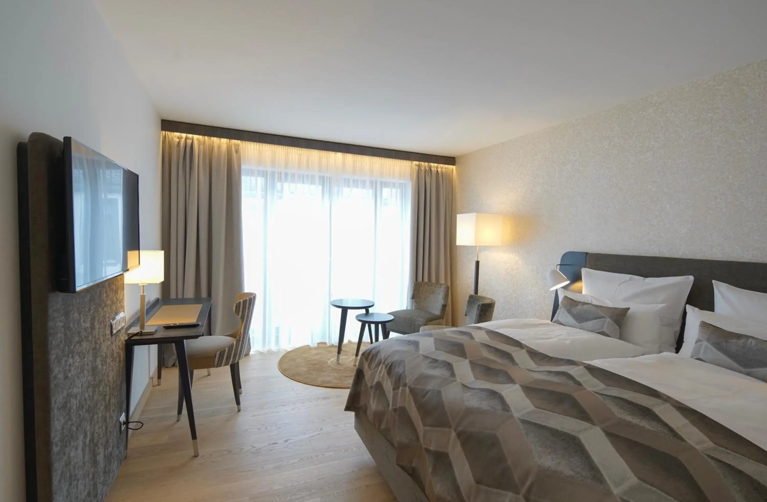 Photo of the whole room, Bed in Essensio Hotel Düsseldorf Photo of the whole room, Bed in Essensio Hotel Düsseldorf