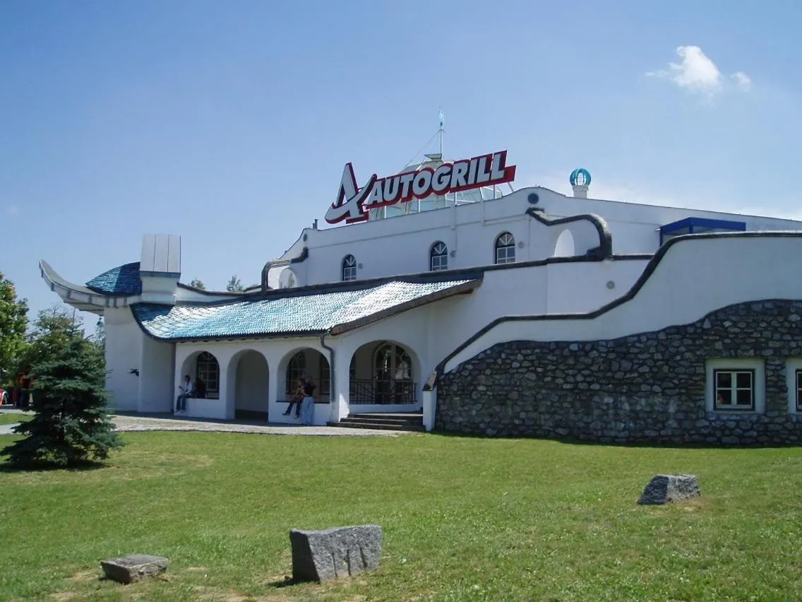 Restaurant/places to eat in Seminarhotel Göttlesbrunn