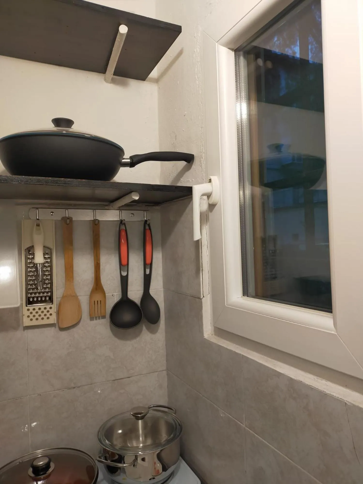Kitchen or kitchenette in LA FENICE A.C.
