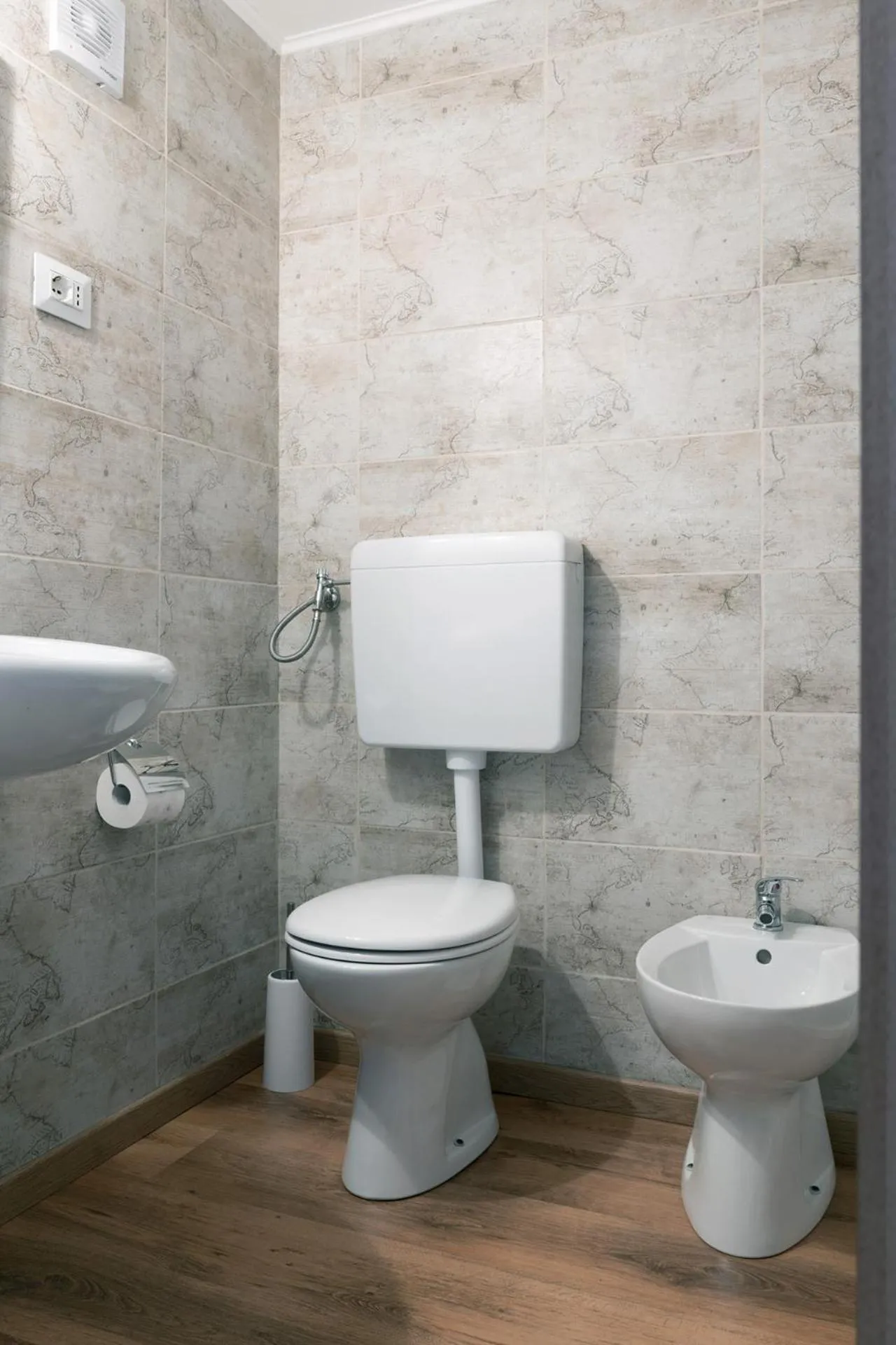 Toilet in LA FENICE A.C.